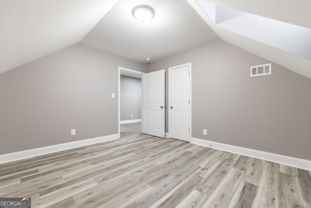 1713 Lawton Avenue Property Photo 30