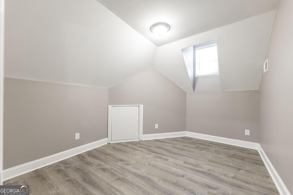 1713 Lawton Avenue Property Photo 31