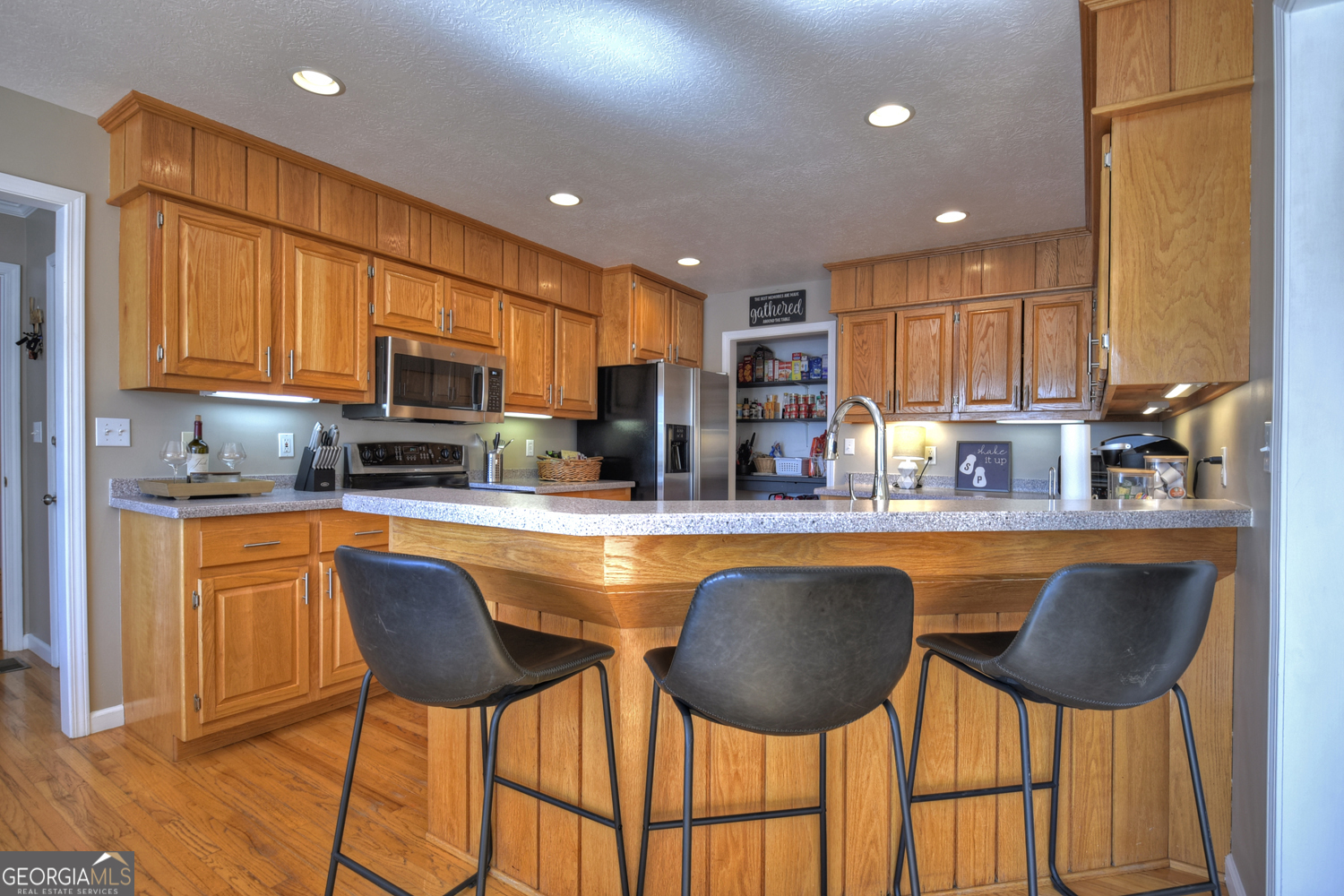 3725 Ada Street Property Photo 12