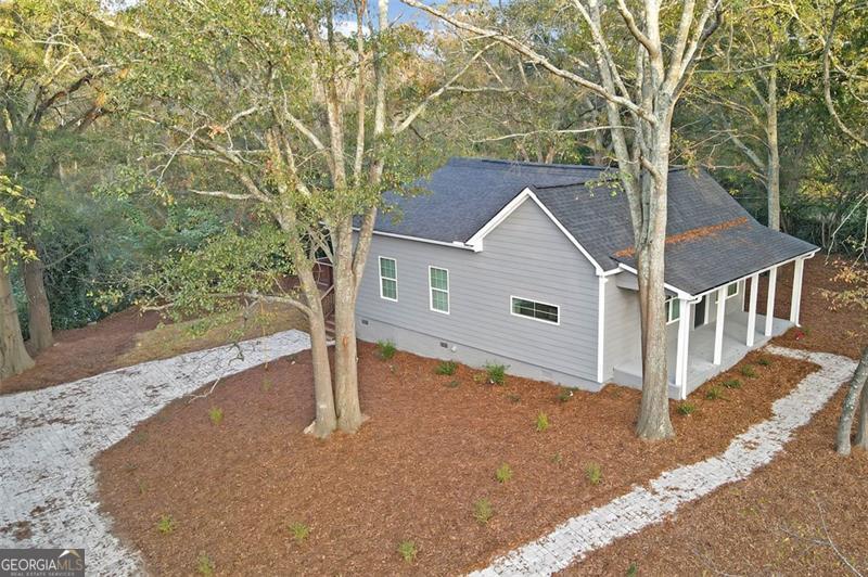 1815 River Street Property Photo 3