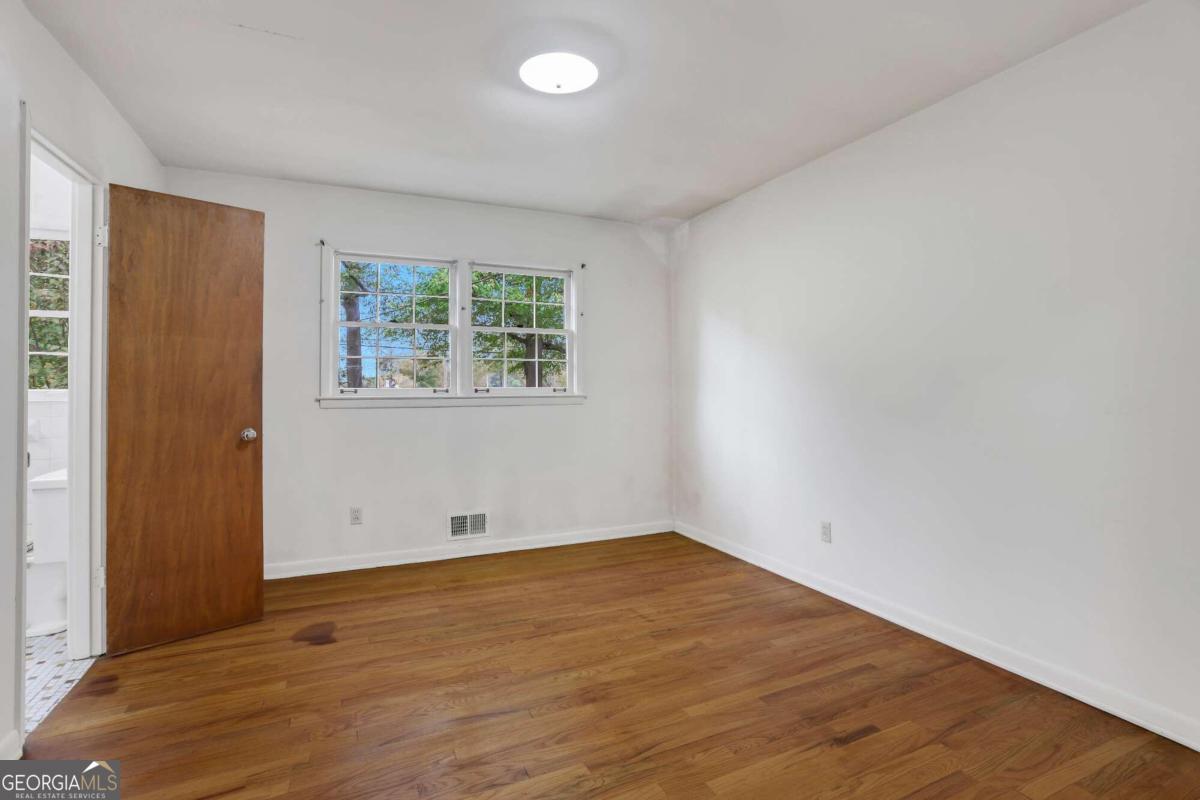 3425 New Macland Road Property Photo 5