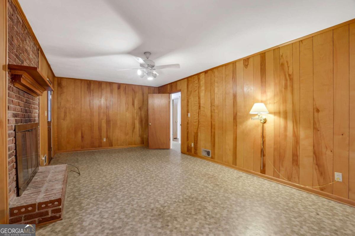 3425 New Macland Road Property Photo 15