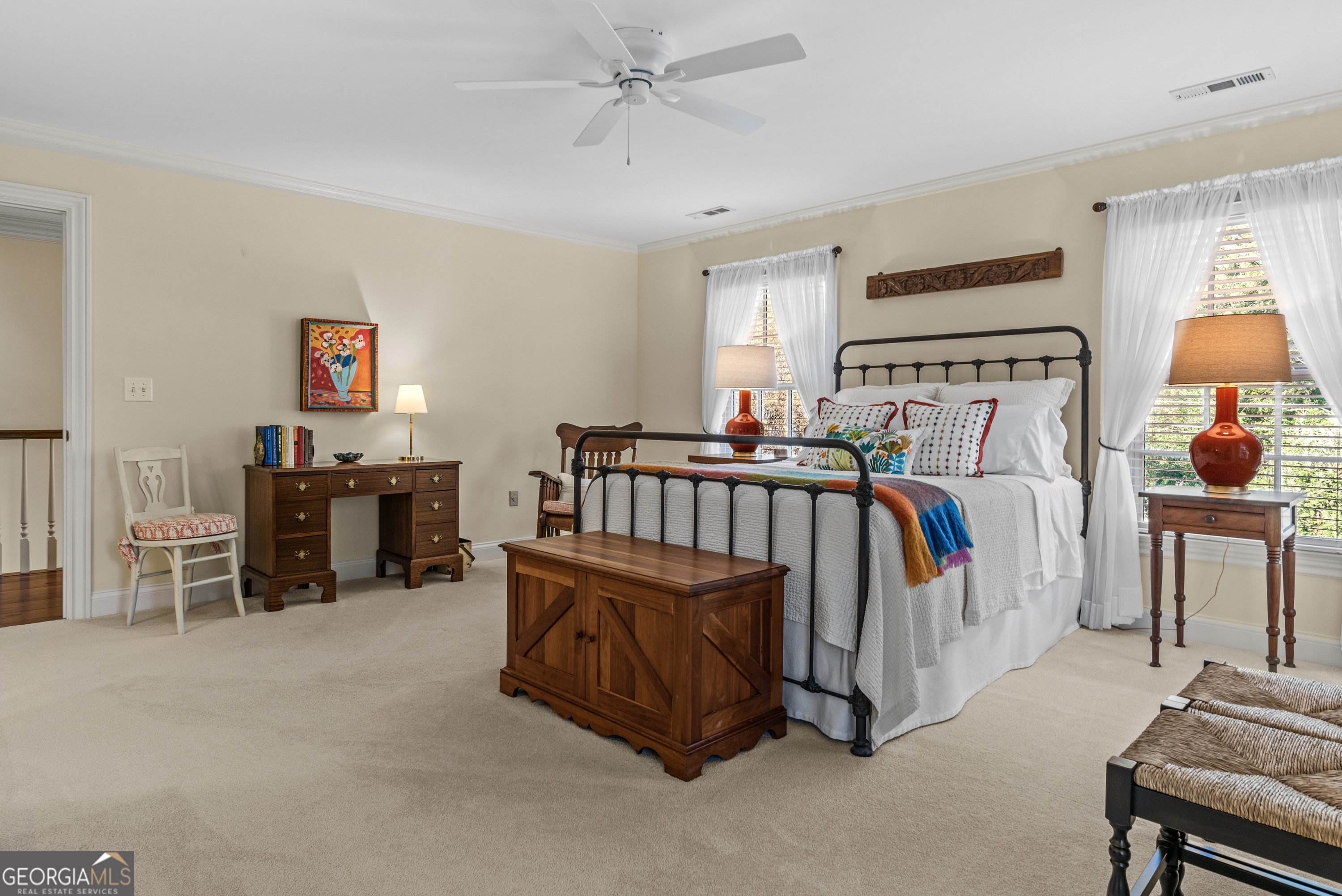 665 E Walton Street Property Photo 42