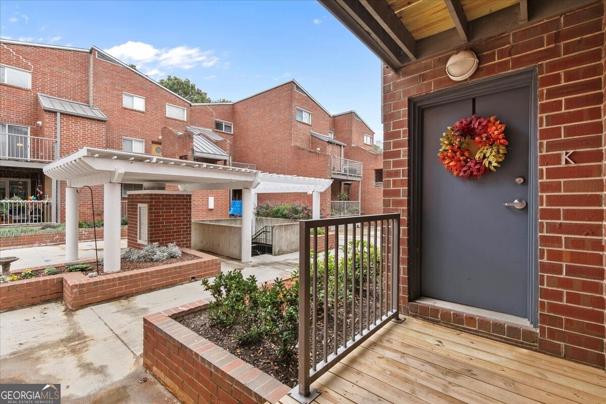 387 Ralph Mcgill Boulevard Ne # K Property Photo 4