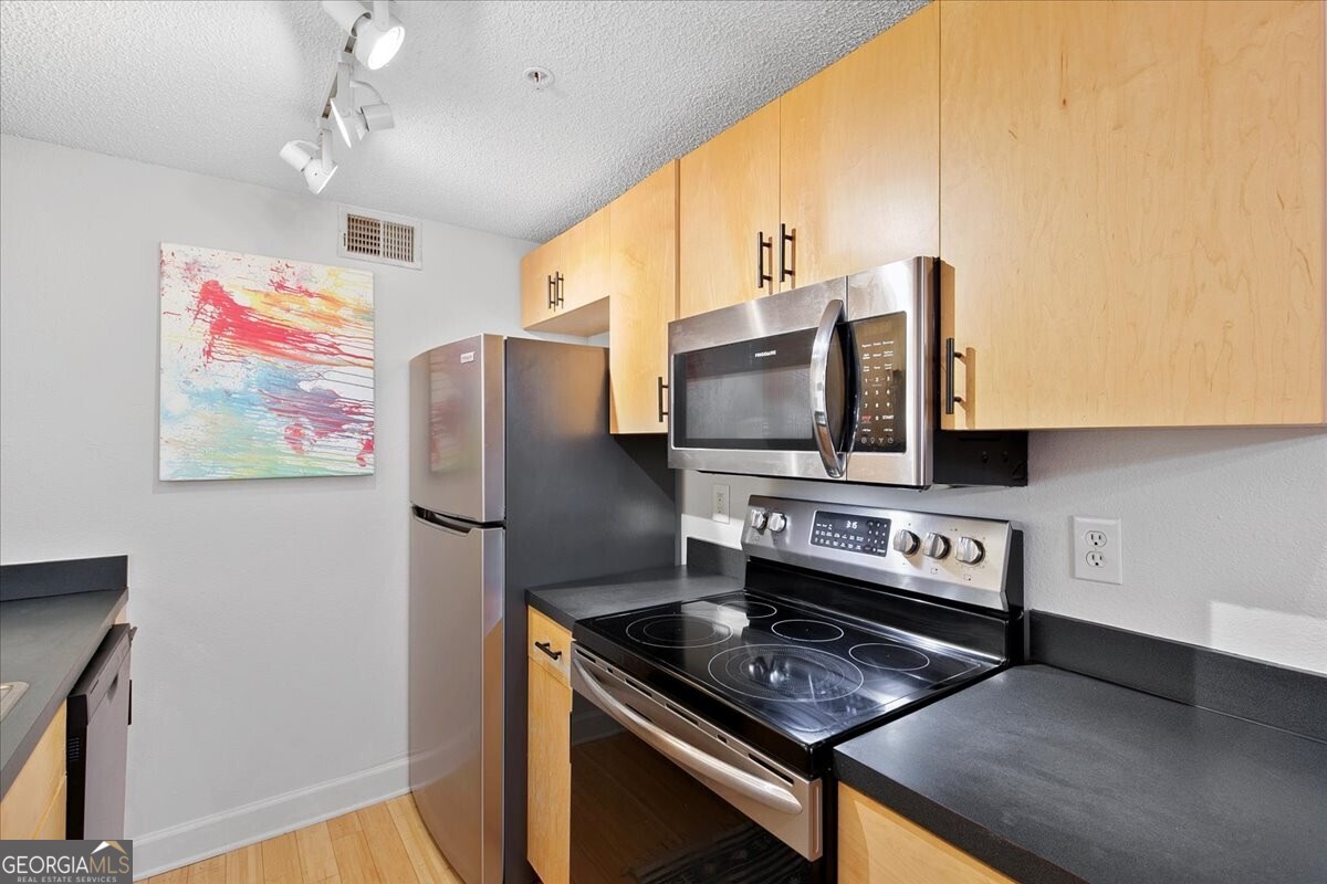 387 Ralph Mcgill Boulevard Ne # K Property Photo 10