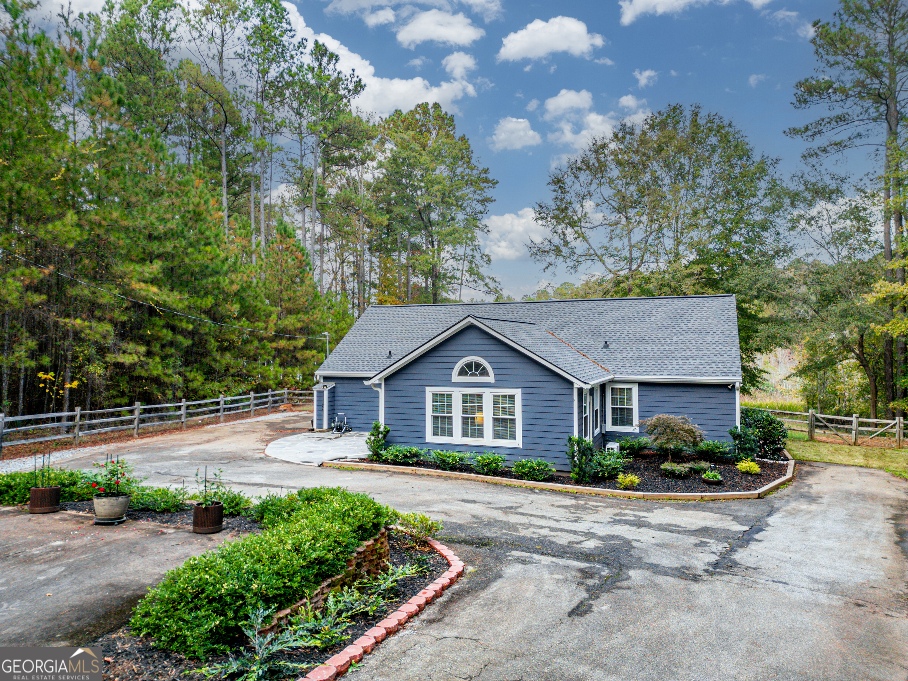 3260 Lake Crest Drive Property Photo 48
