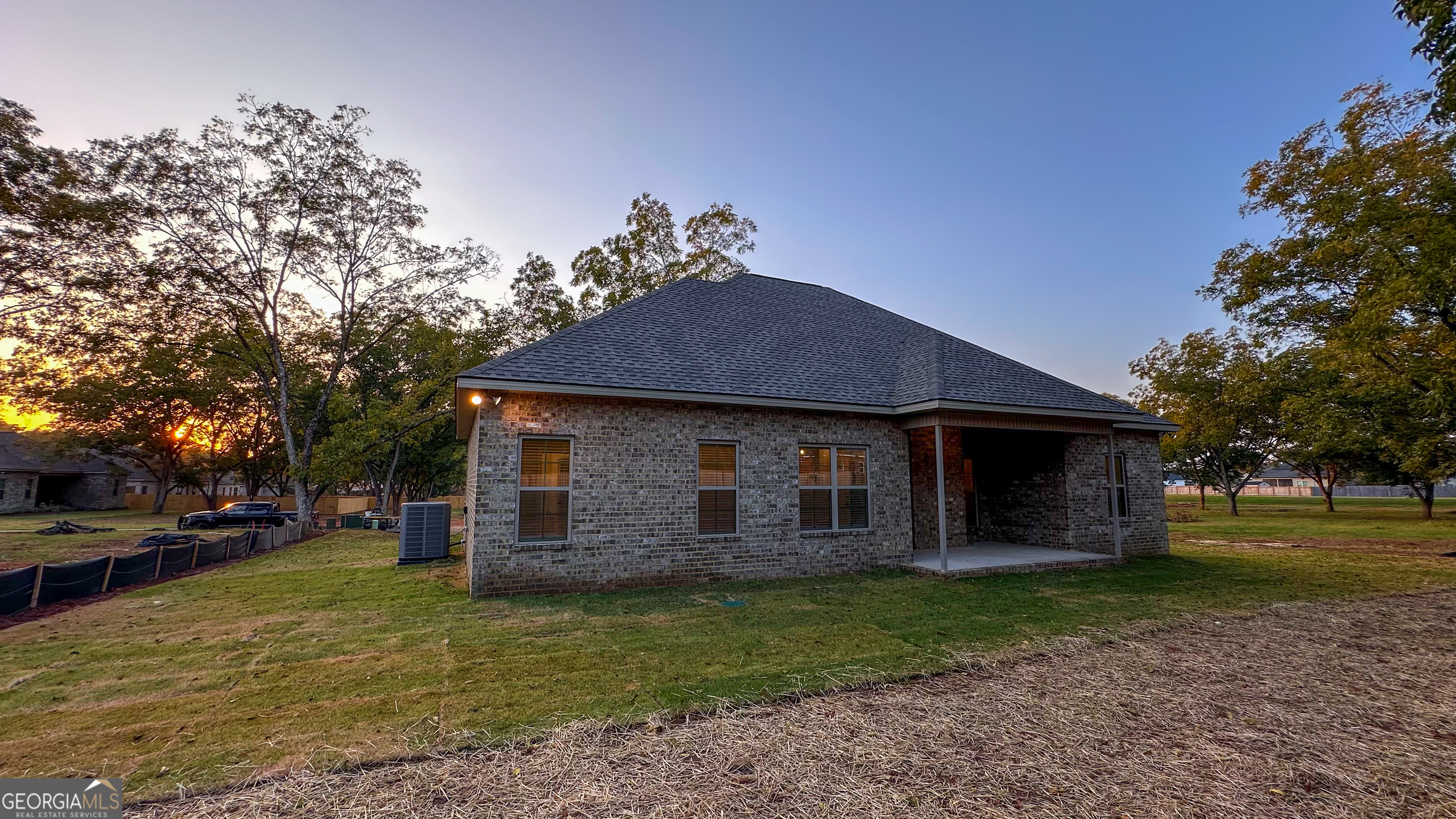 120 Champagne Drive Property Photo 28