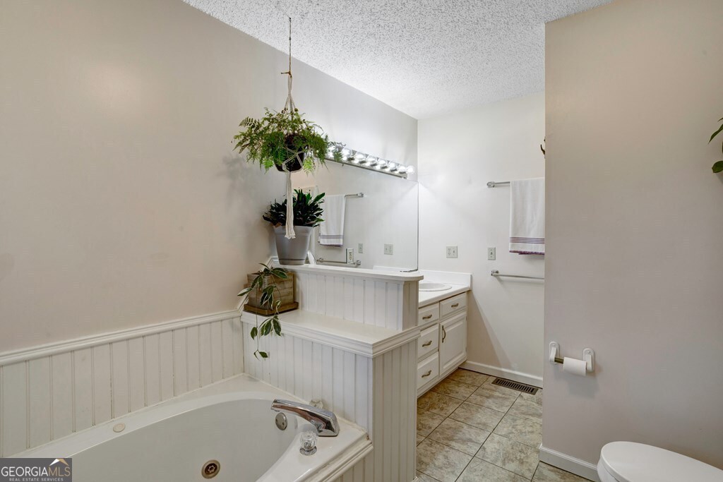 14 Rivendell Way Property Photo 19