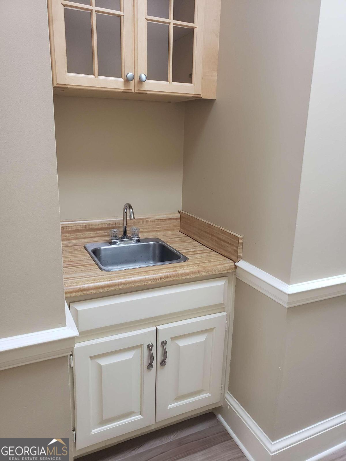 200 Market Place # 130 Property Photo 10