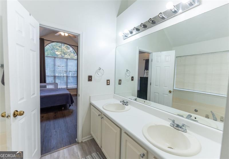 301 Chase Marion Way Property Photo 10