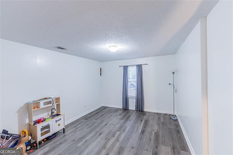 301 Chase Marion Way Property Photo 18