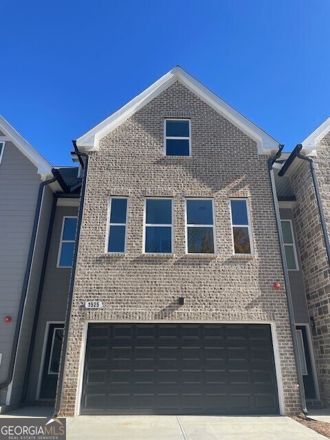1525 Burberry Alley Property Photo 1