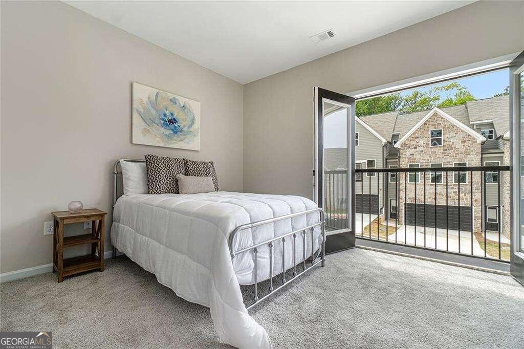 1525 Burberry Alley Property Photo 15