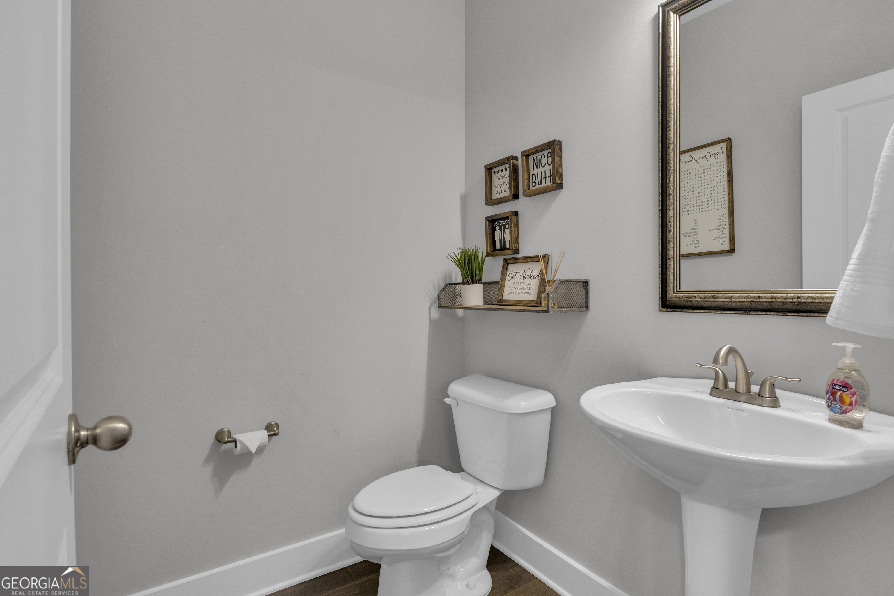 214 Senoia Oaks Way Property Photo 15