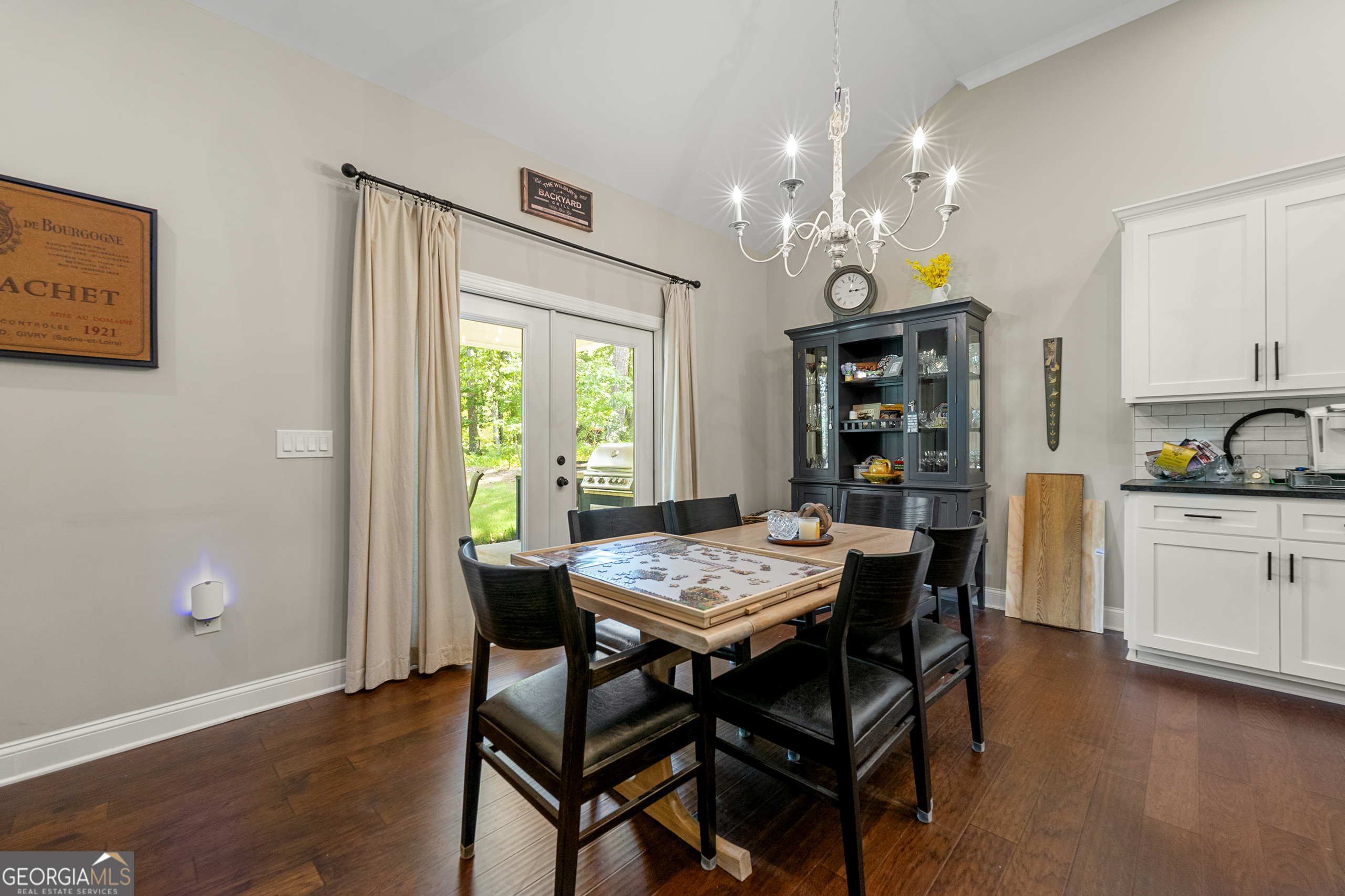 5015 Monticello Drive Property Photo 19
