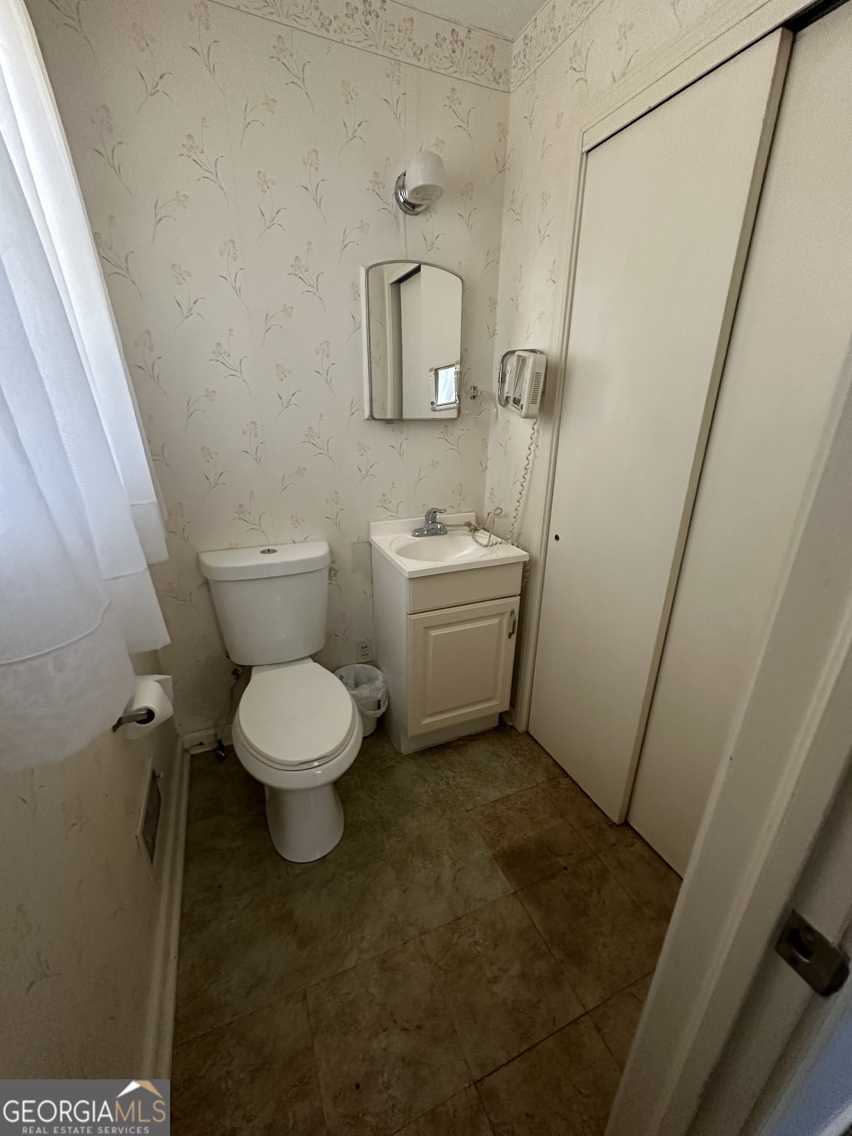 531 Calhoun Street Property Photo 14