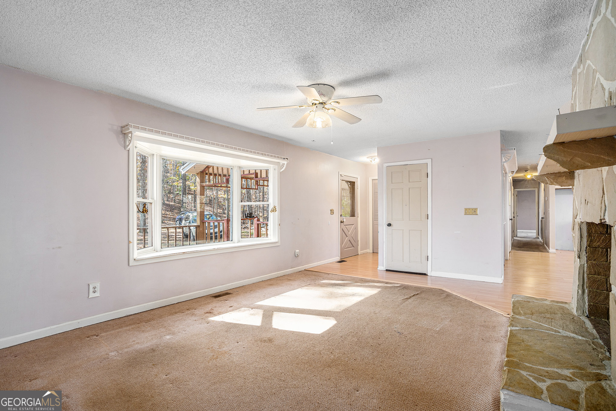 66 Cosmo Place E Property Photo 6