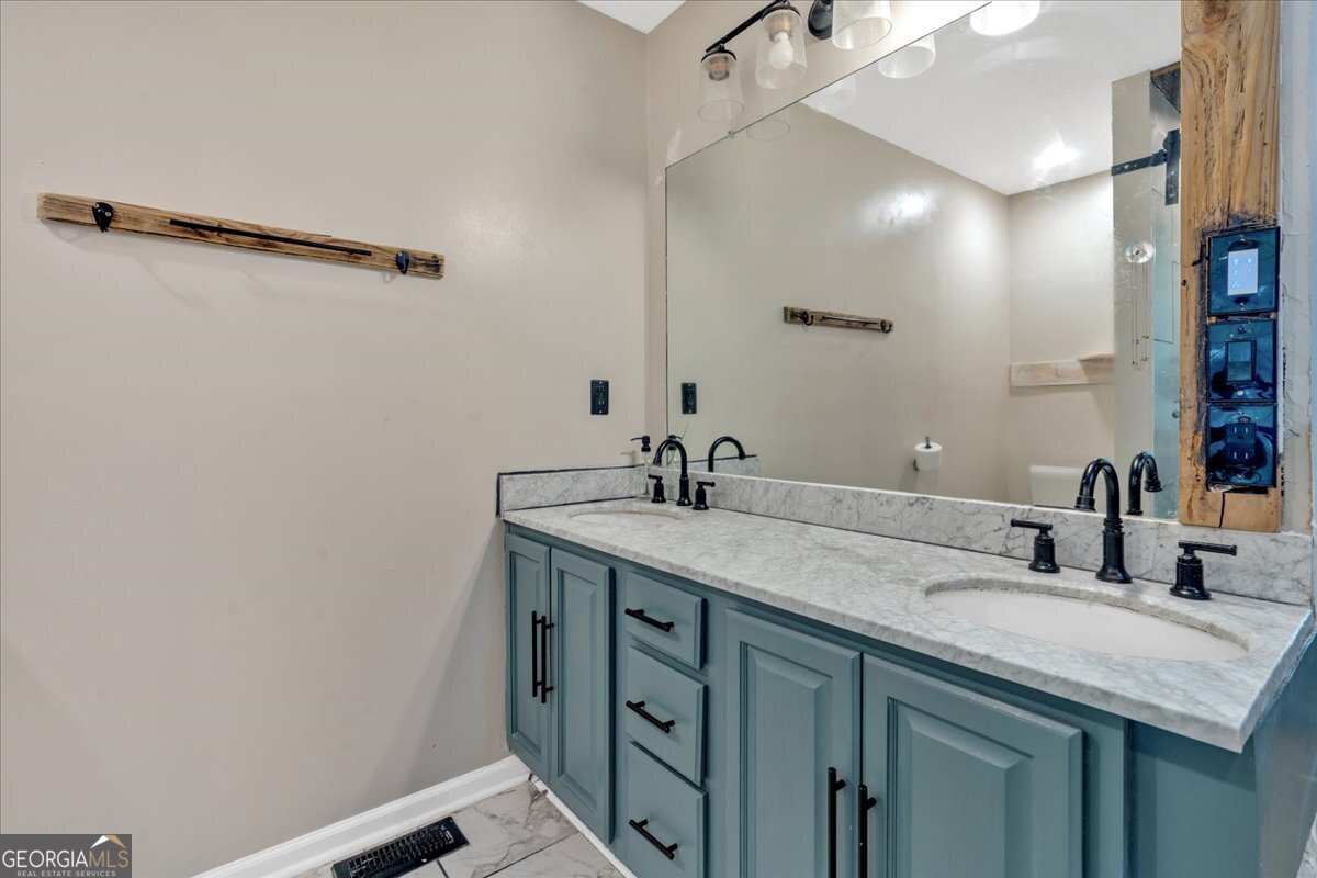 51 Meadow Spring Court Property Photo 17