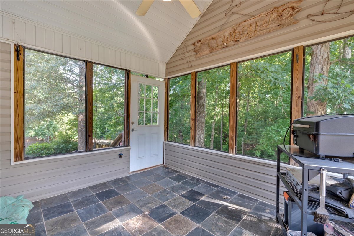 51 Meadow Spring Court Property Photo 26