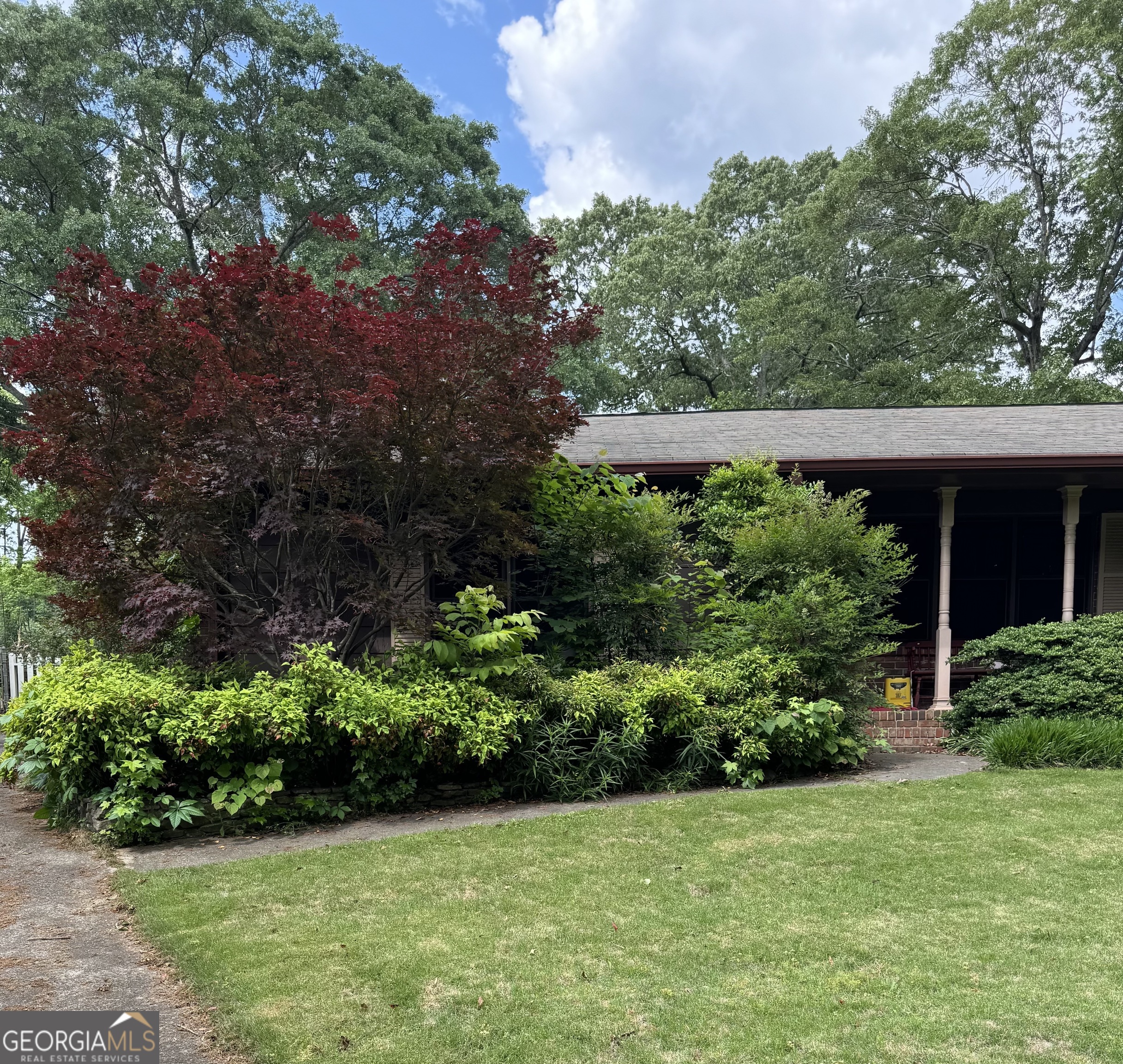 1685 Dogwood Trail Property Photo 2