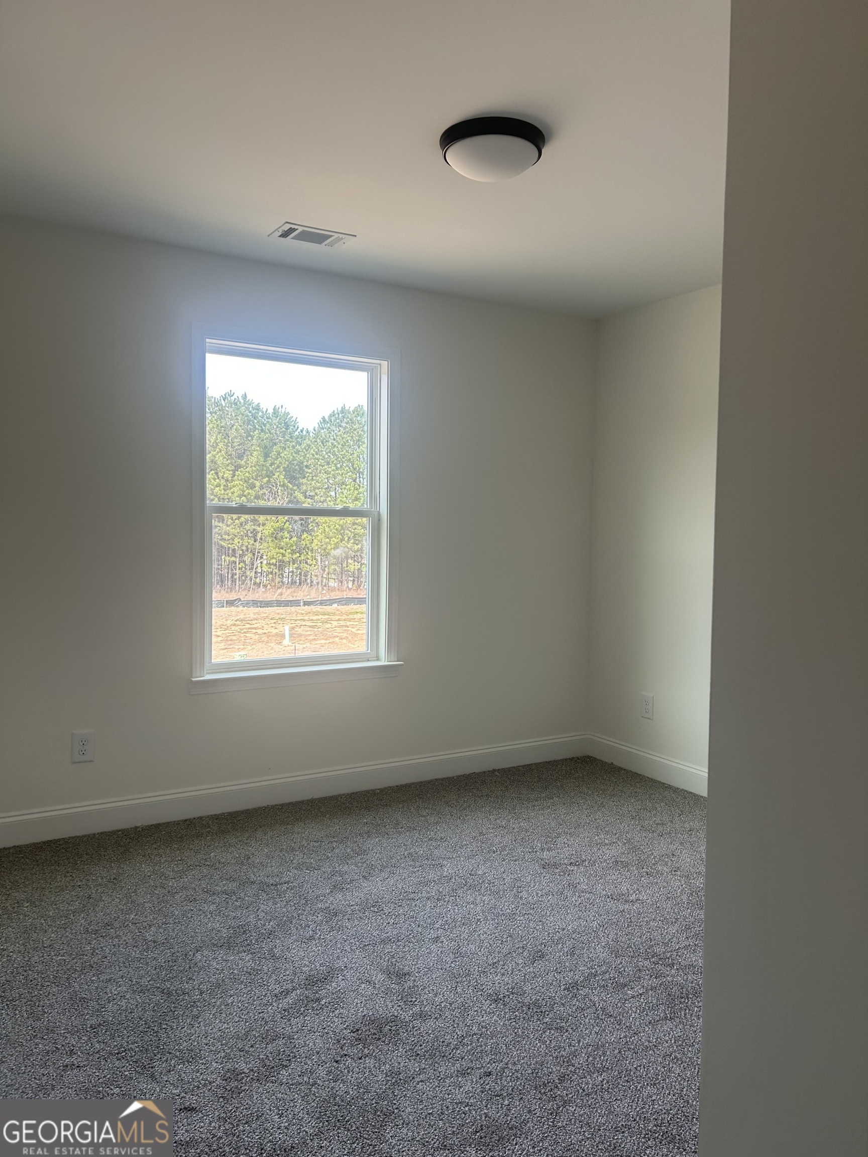 209 Starr Circle Property Photo 4