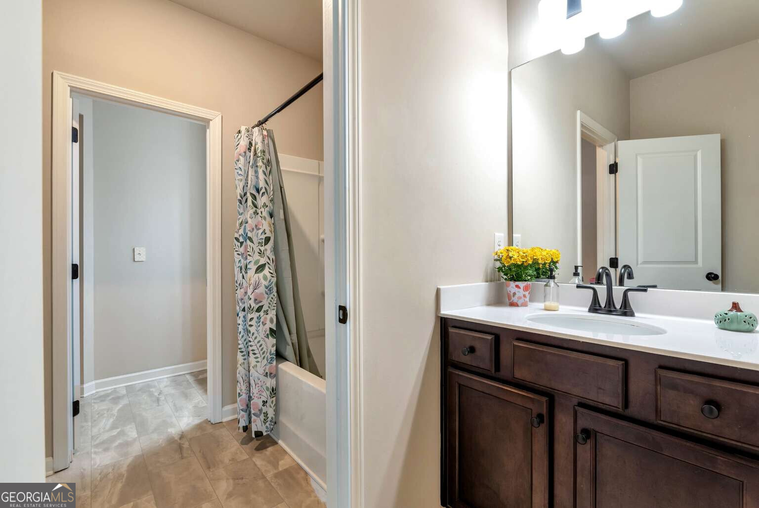 228 Sandhill Lane Property Photo 40