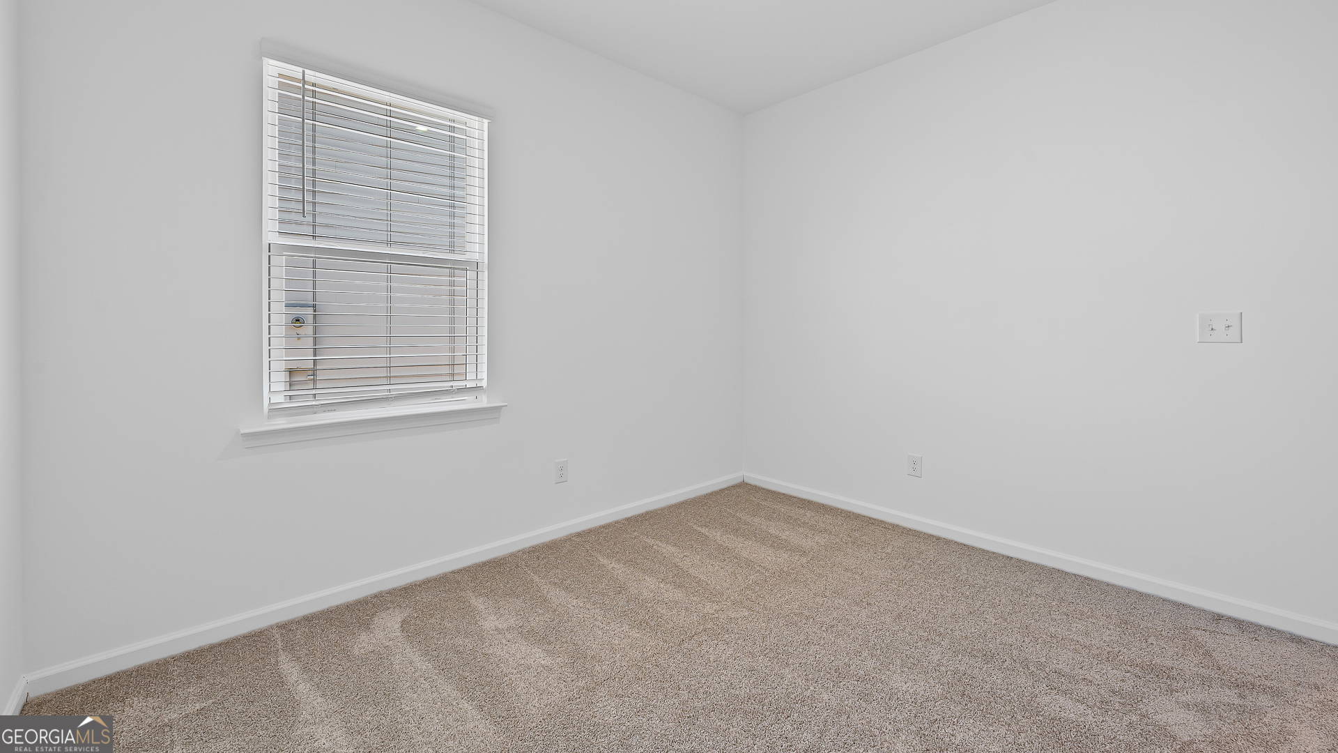 3087 Birdsong Avenue Property Photo 4