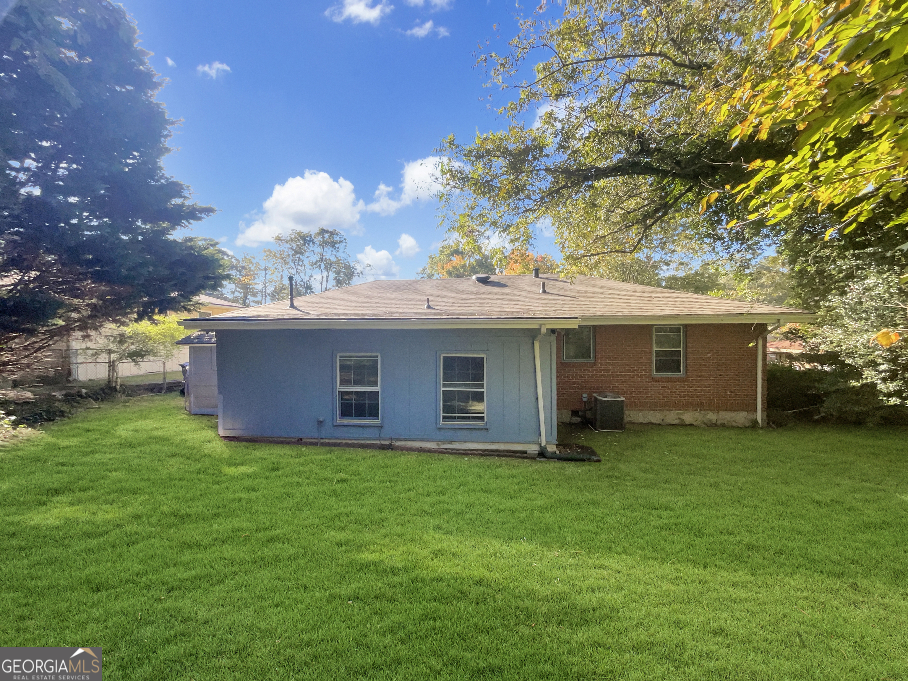 828 Pinevalley Drive Property Photo 11
