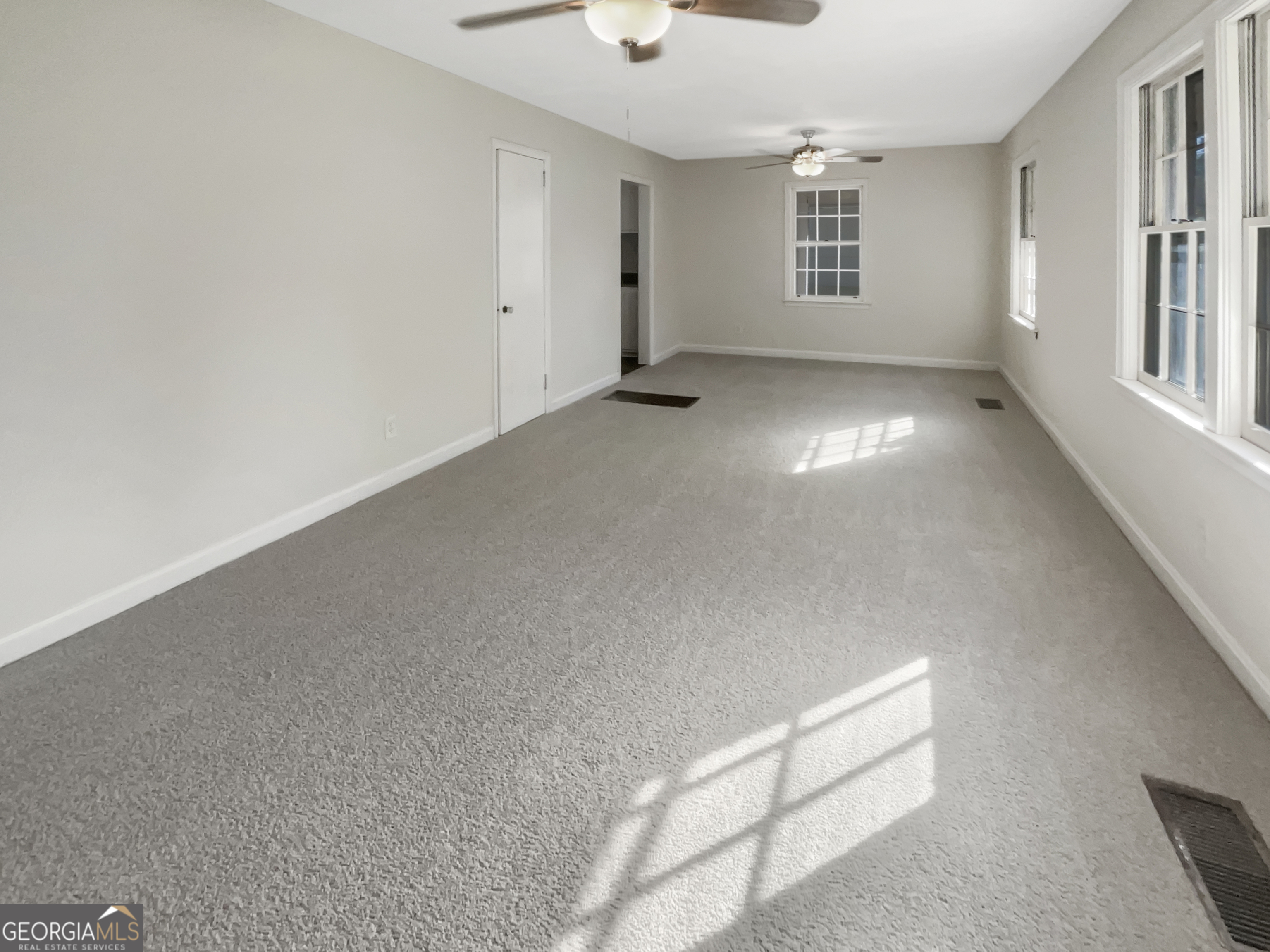 828 Pinevalley Drive Property Photo 24