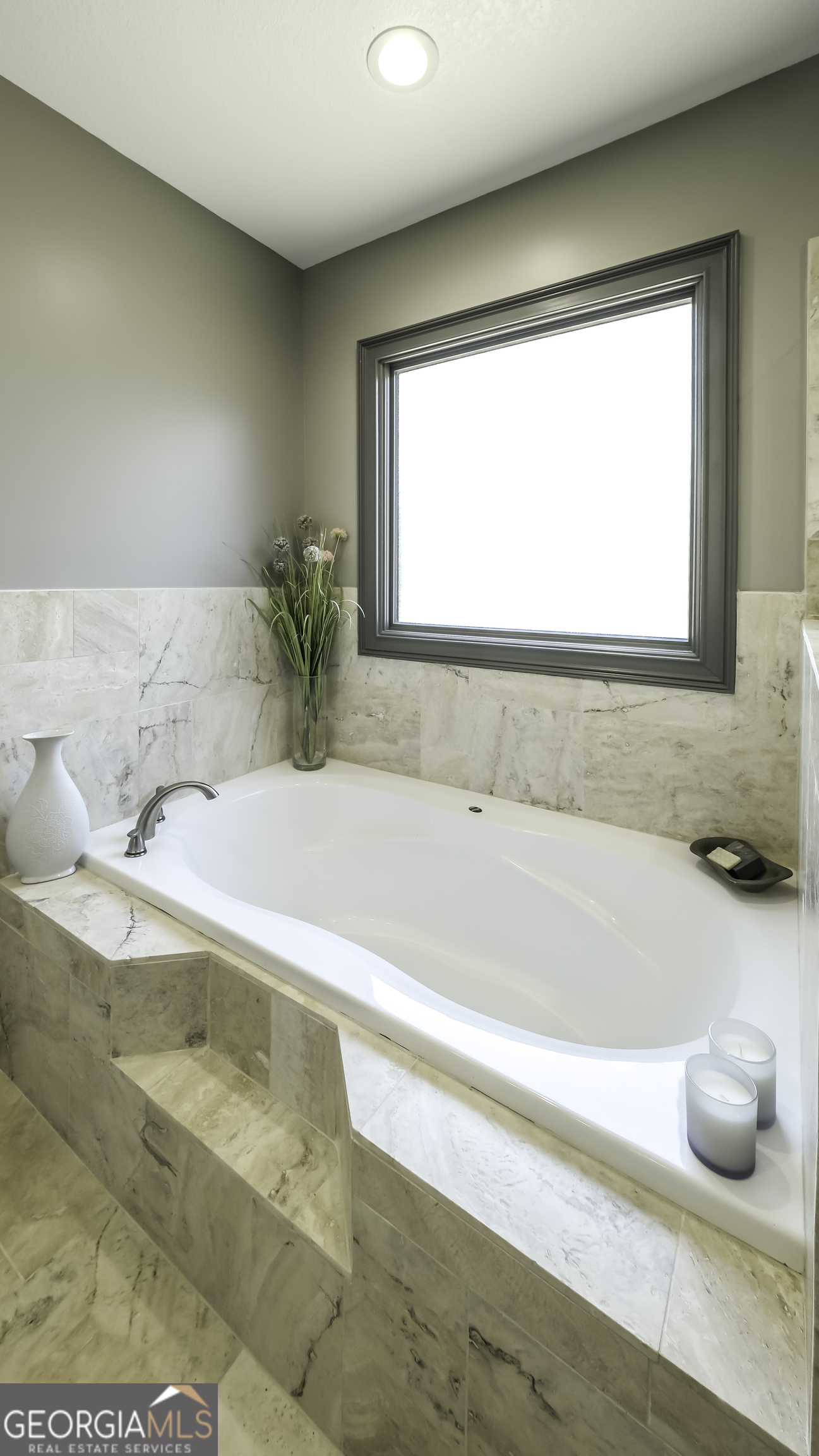 1600 Happy Hollow Road Property Photo 13