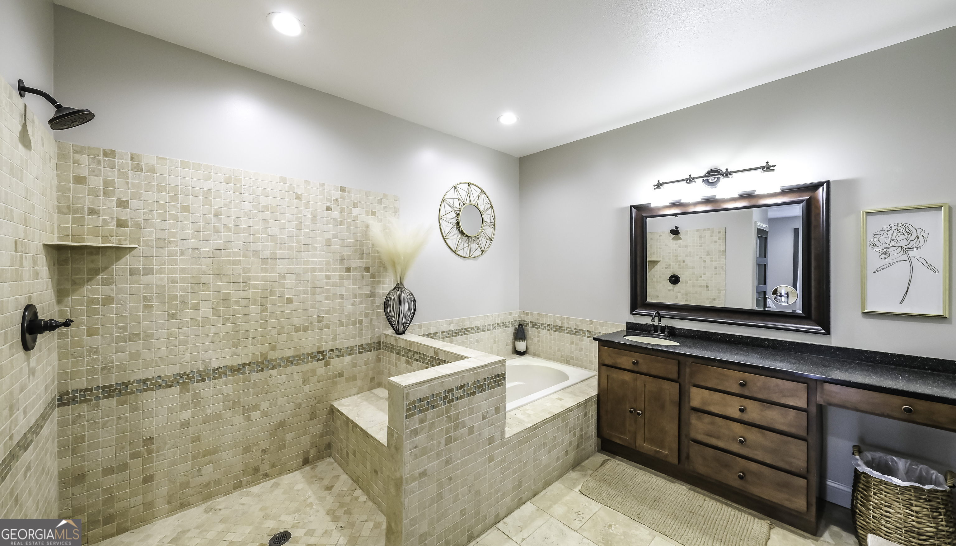 1600 Happy Hollow Road Property Photo 34