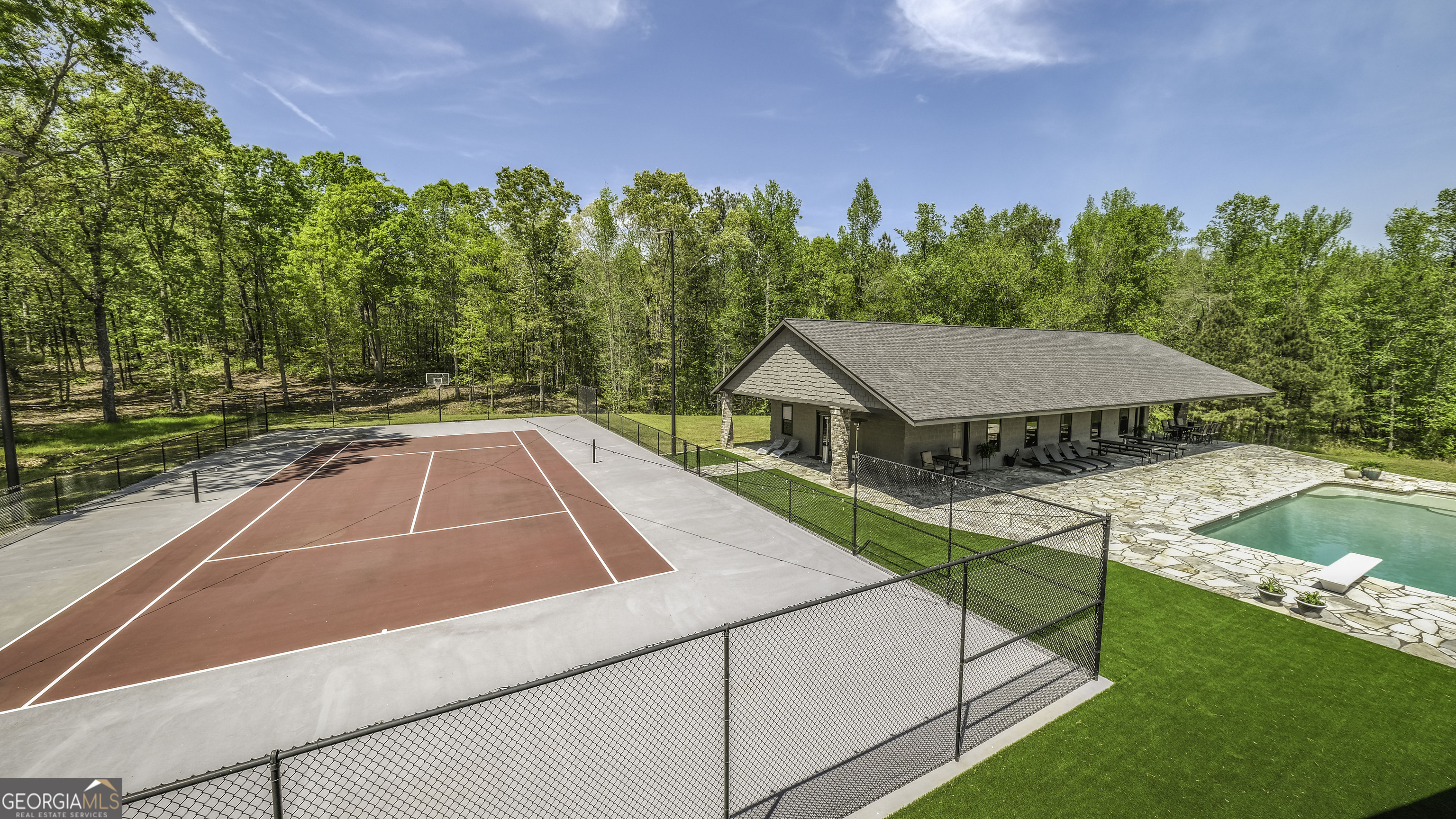 1600 Happy Hollow Road Property Photo 47