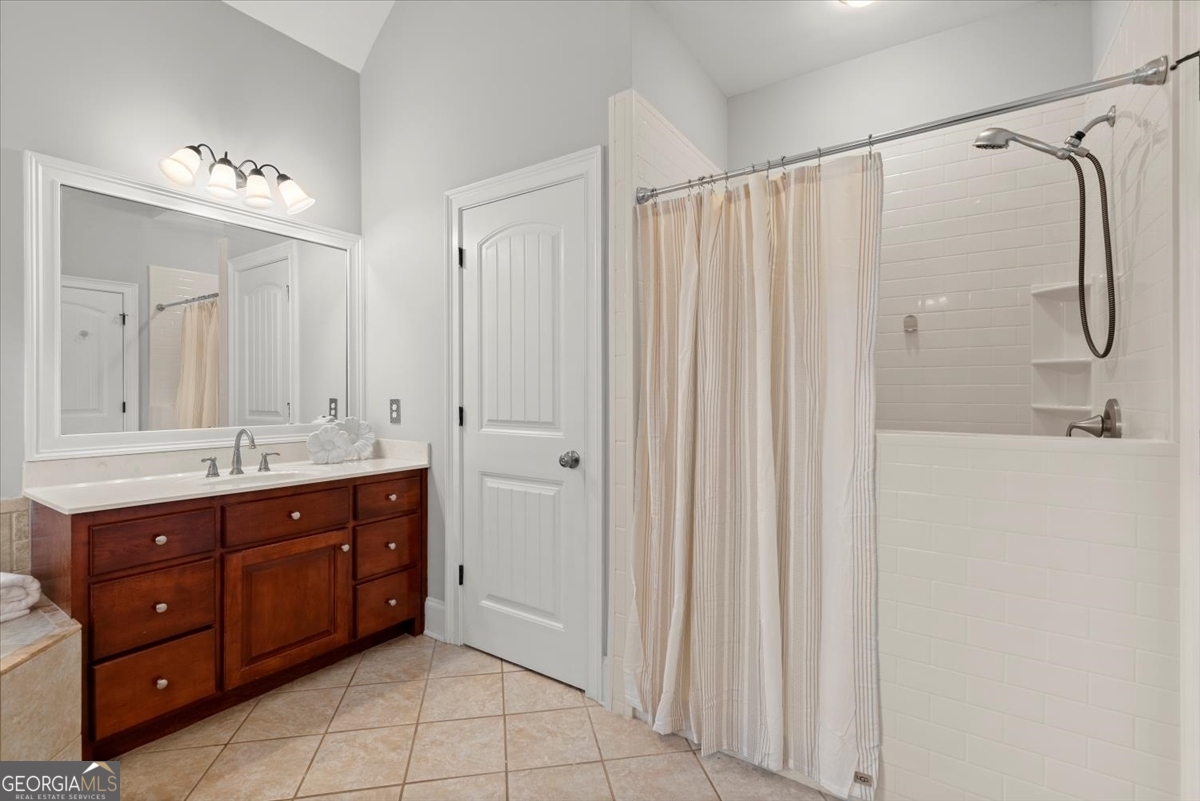 270 Old Canton Road Property Photo 7