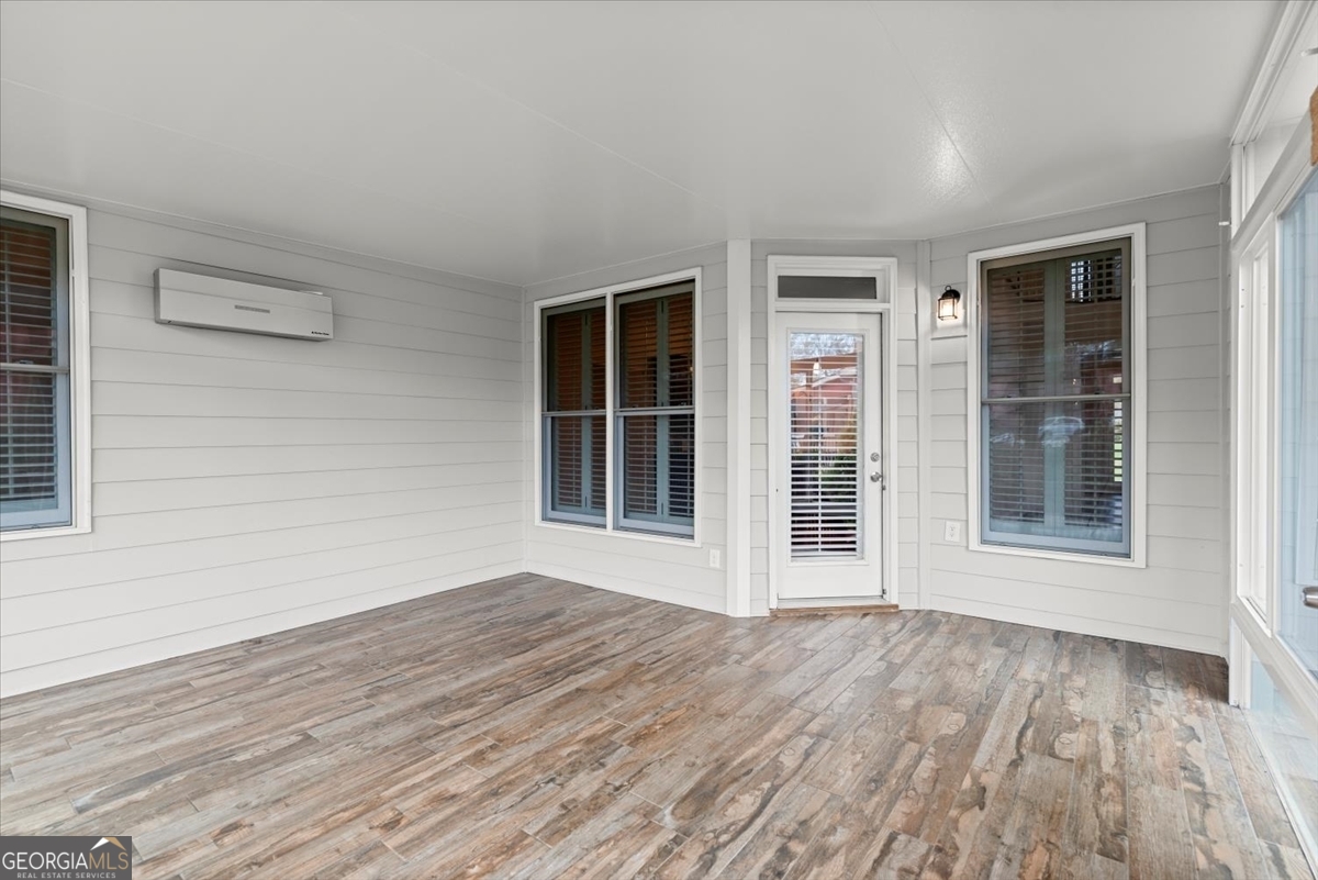 270 Old Canton Road Property Photo 9