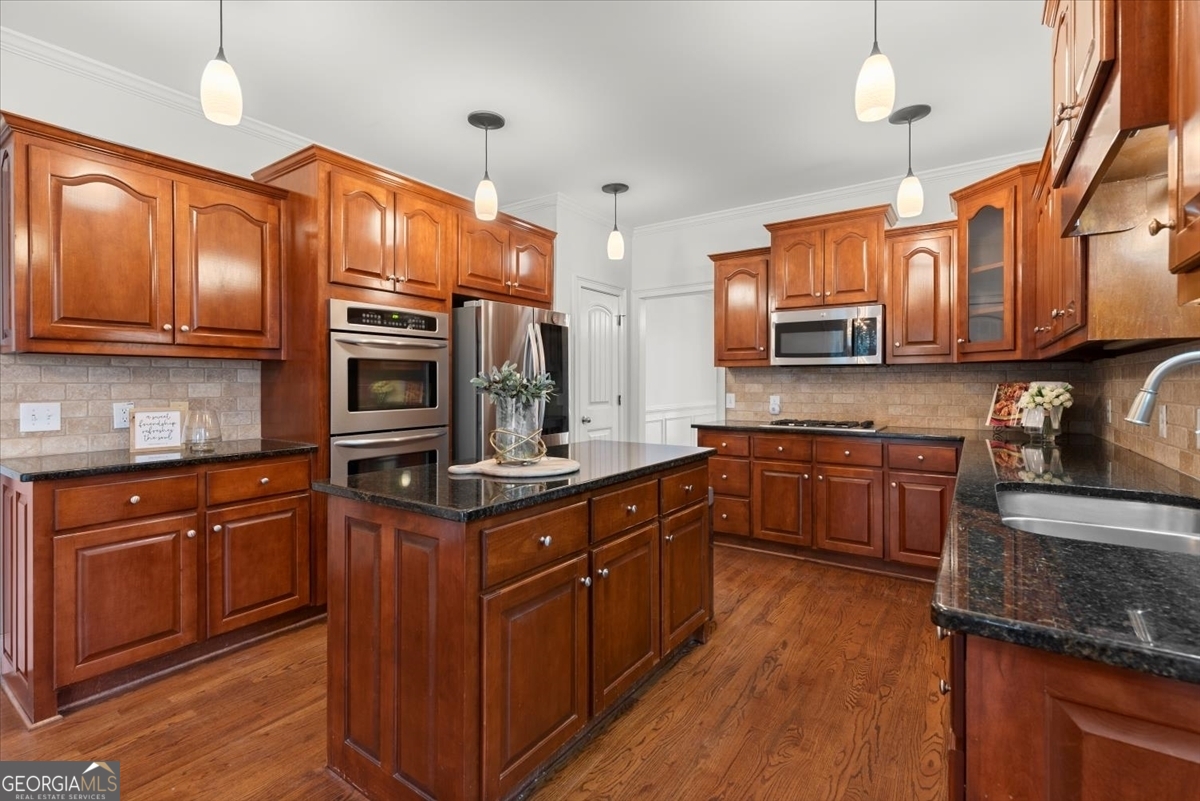 270 Old Canton Road Property Photo 28