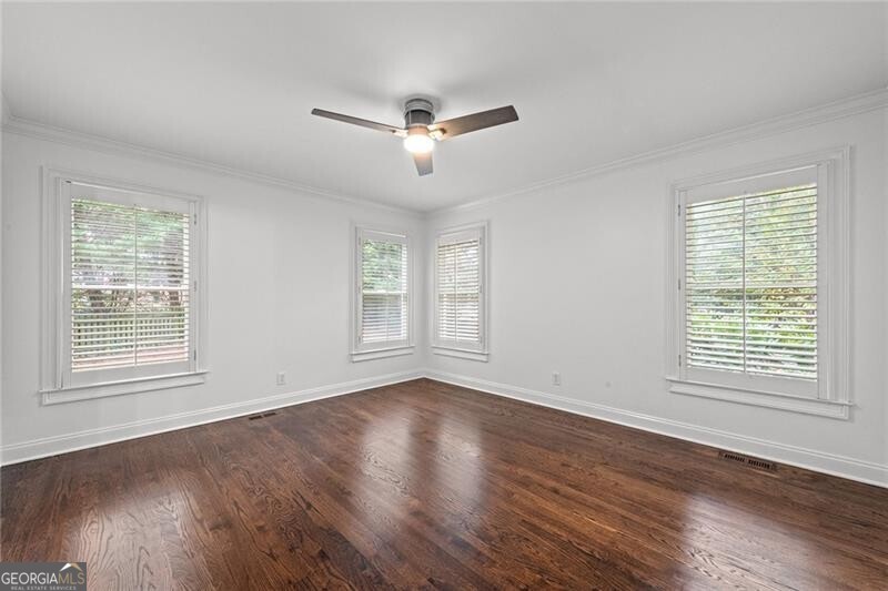 1010 Angelo Court Ne Property Photo 44