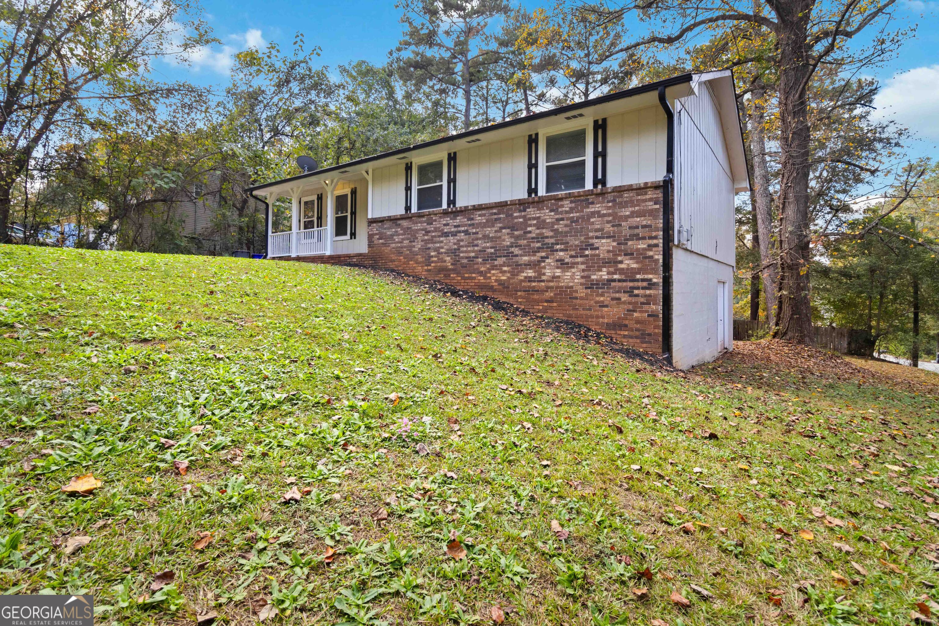 117 Neal Avenue Property Photo 1