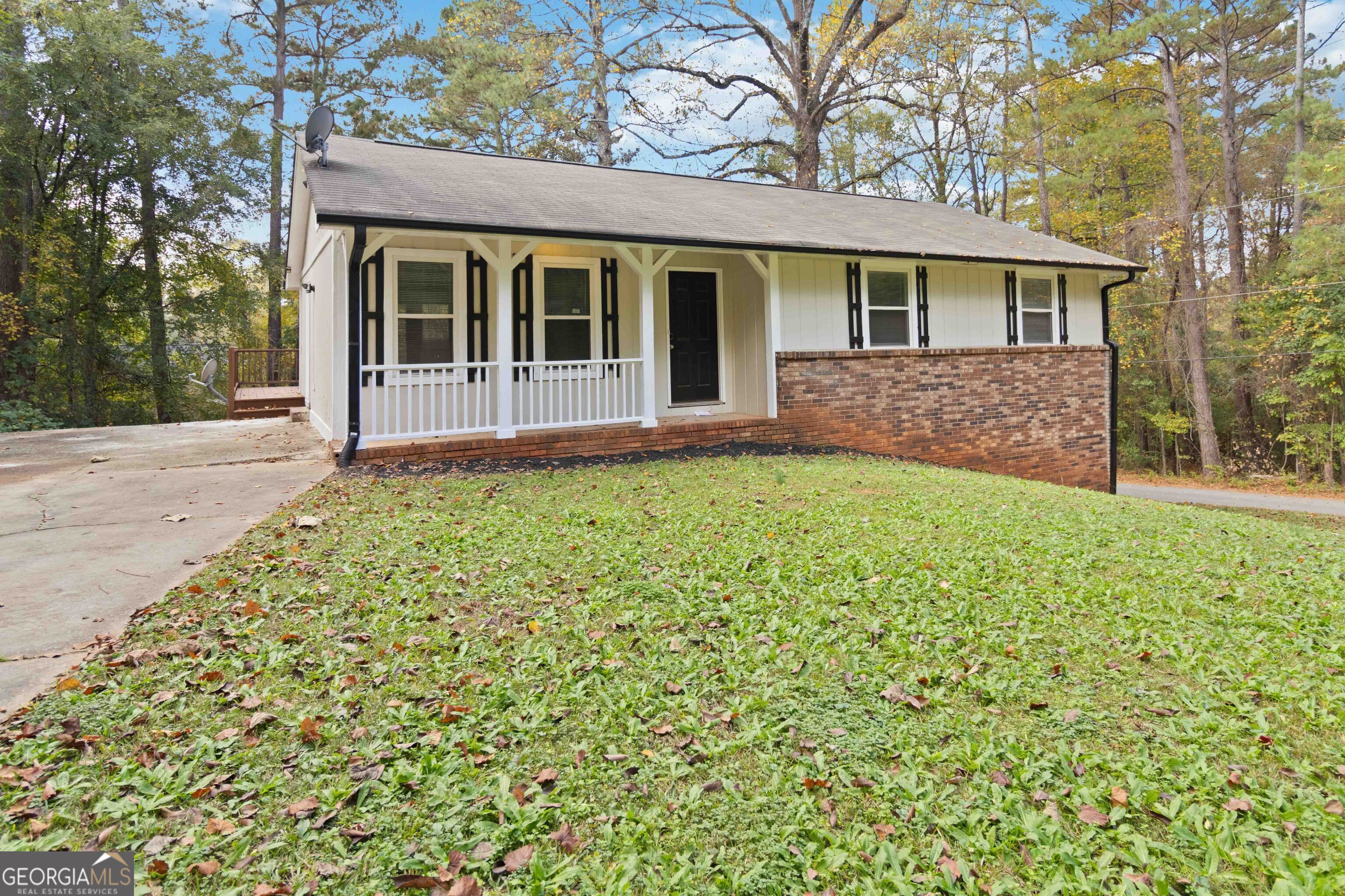 117 Neal Avenue Property Photo 3