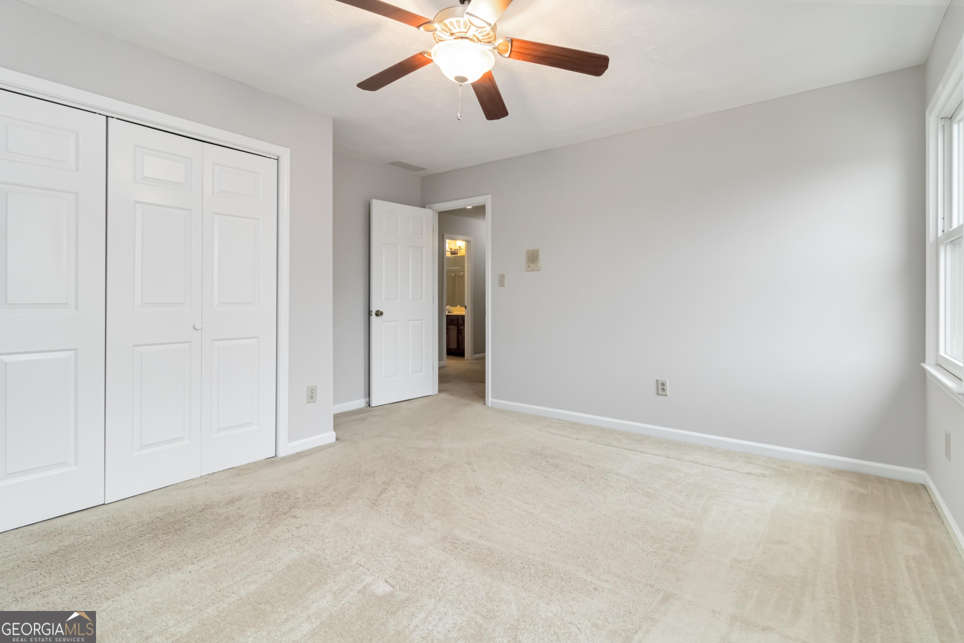 9070 Twelvestones Drive Property Photo 27