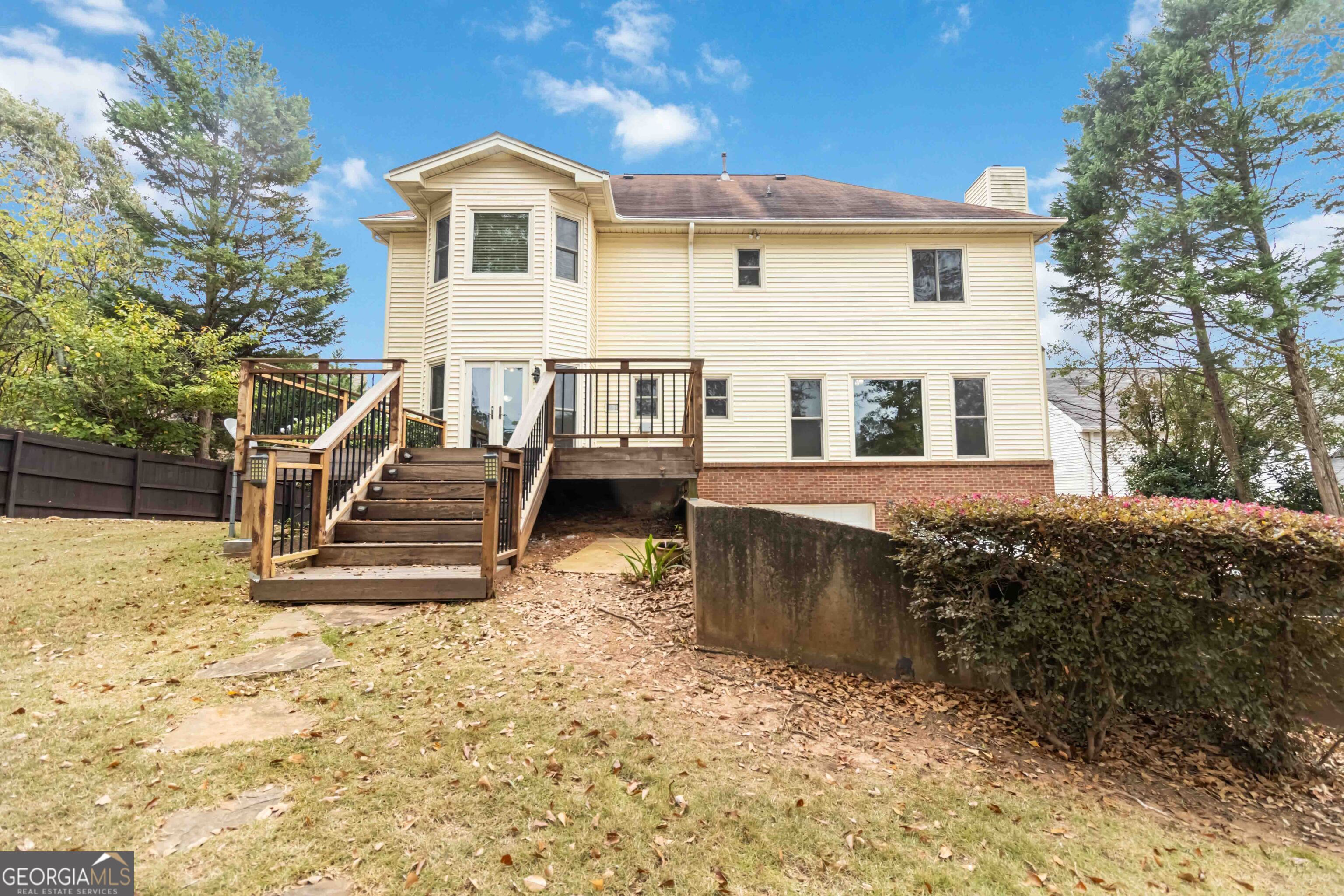 9070 Twelvestones Drive Property Photo 33