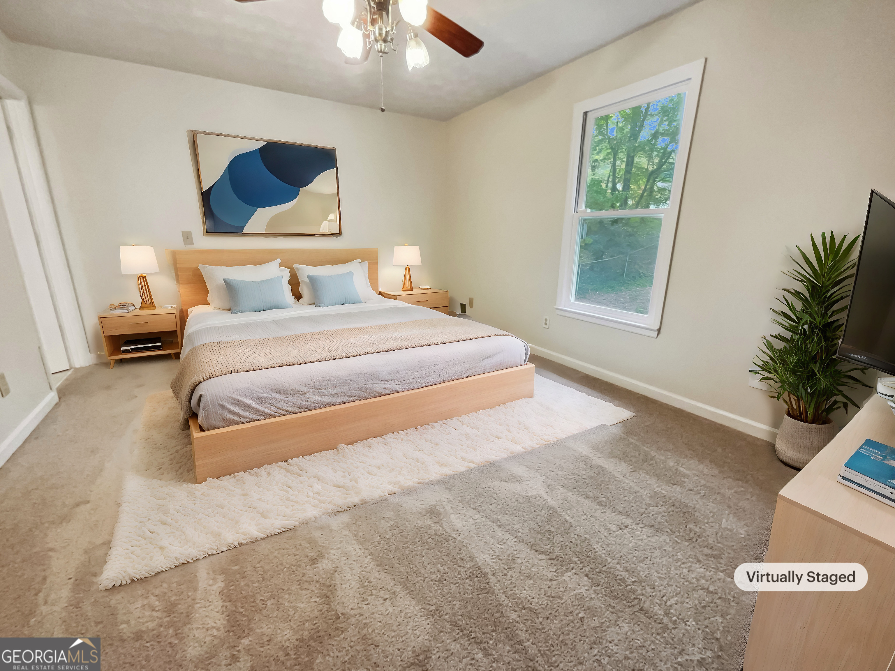 1583 Thornwood Drive Property Photo 4