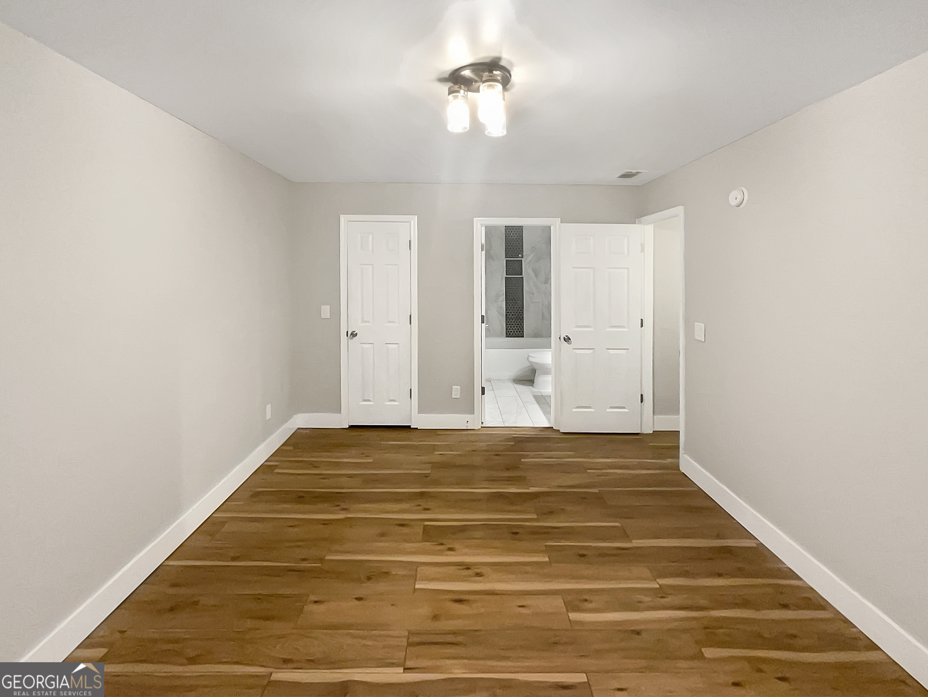 4633 Se South Woodlake Lane Property Photo 10