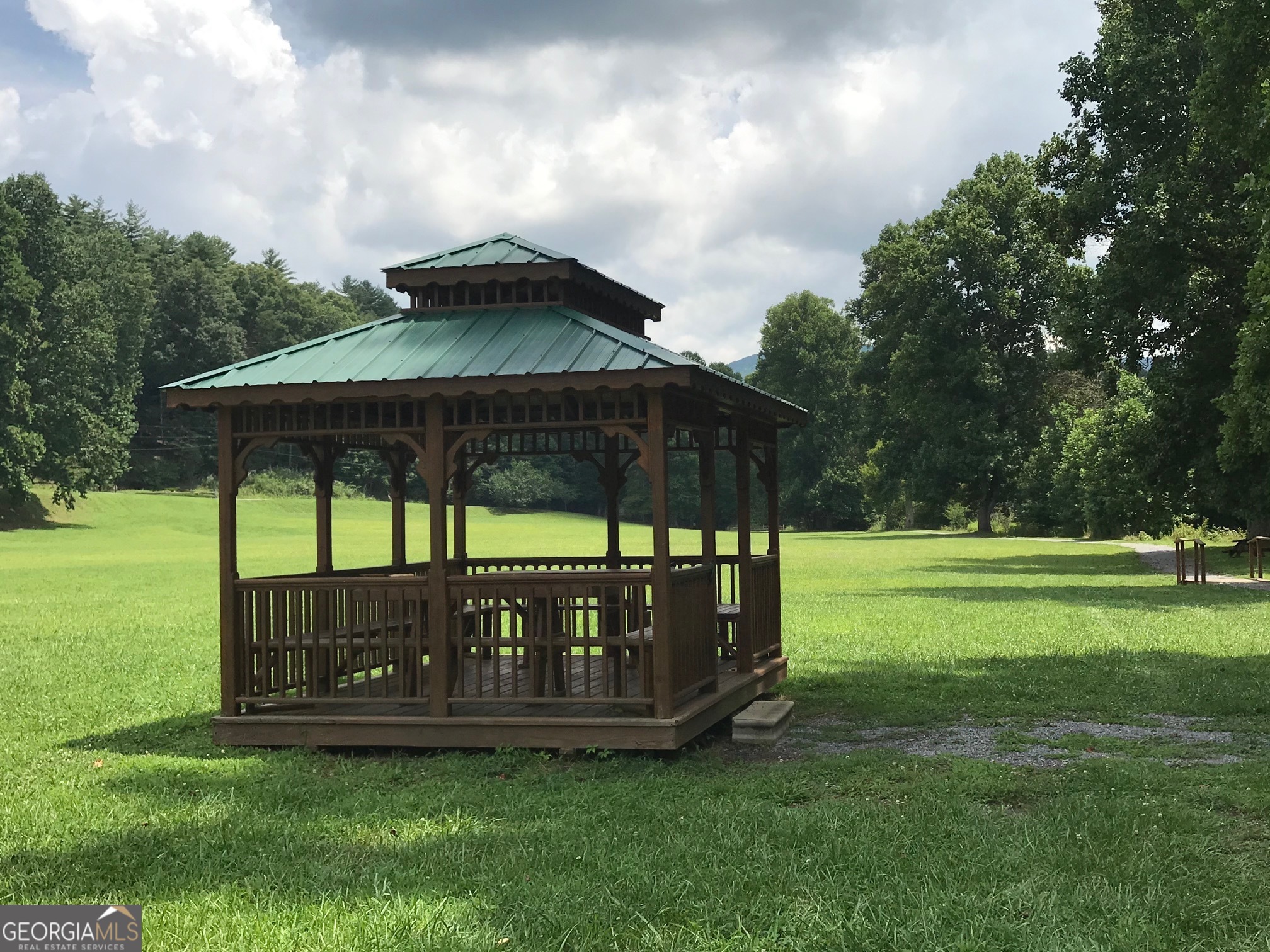 574 S Satsuma Court Property Photo 8