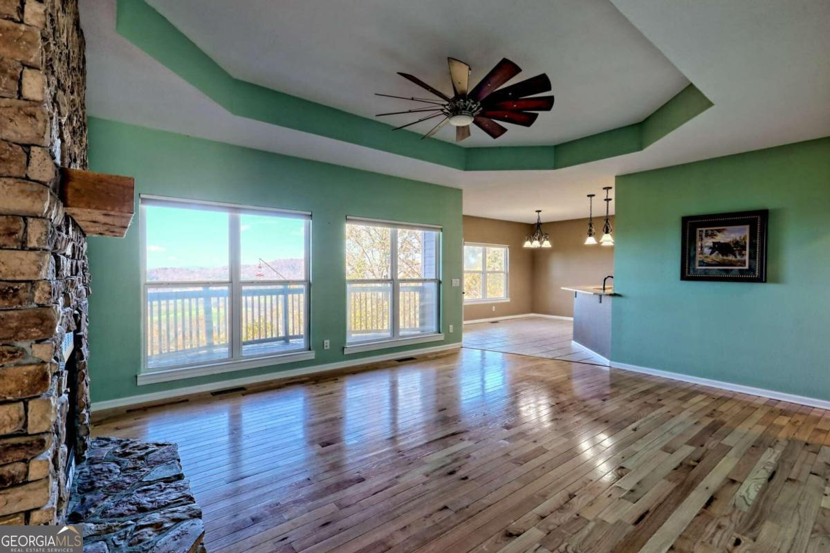 1279 Harris Ridge Road Property Photo 8