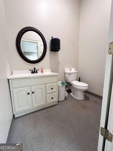 307 E First Street Property Photo 9