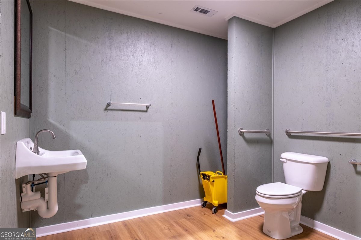 130 Jackson Street Property Photo 28