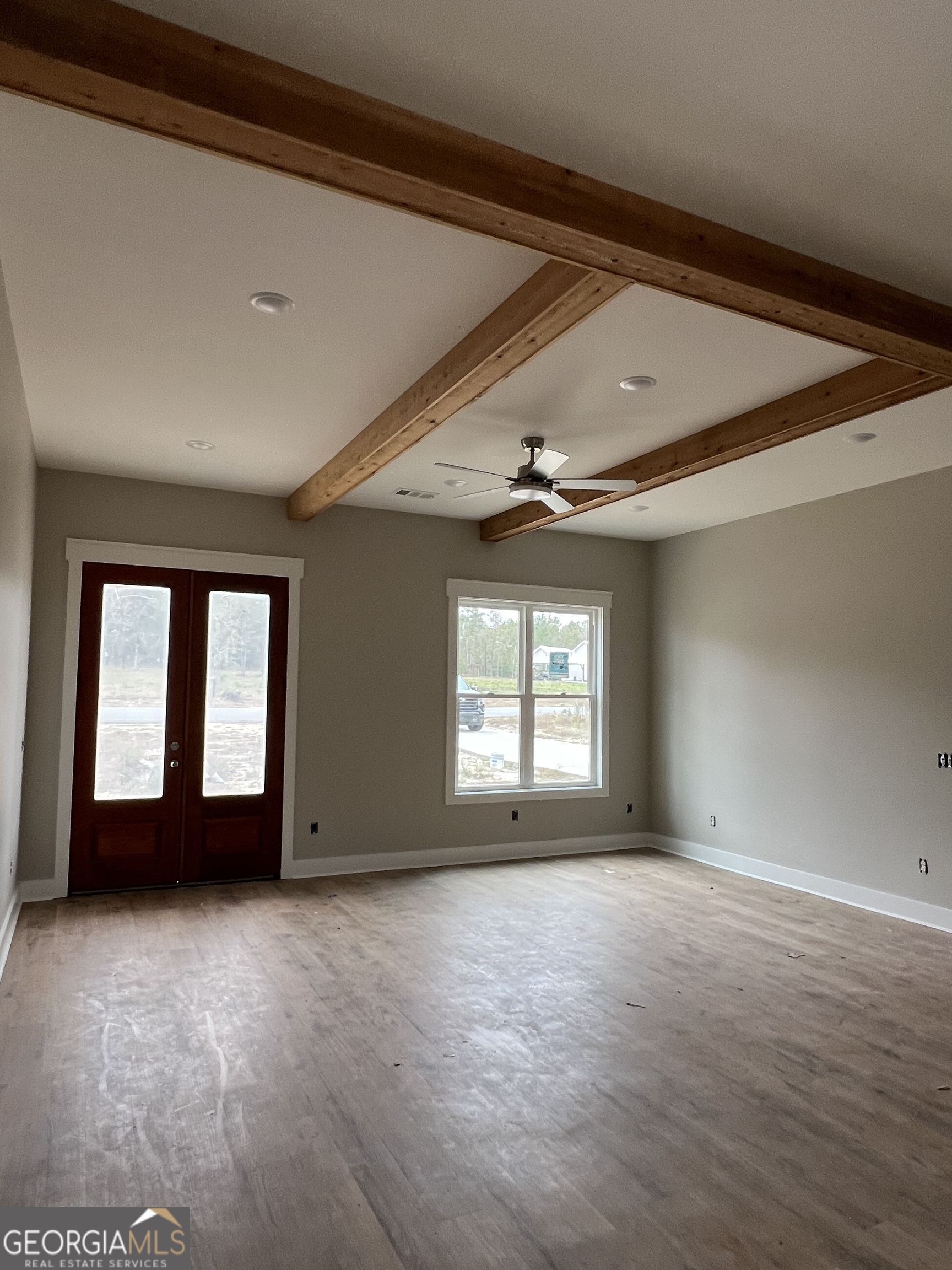 1159 Paris Avenue Property Photo 4