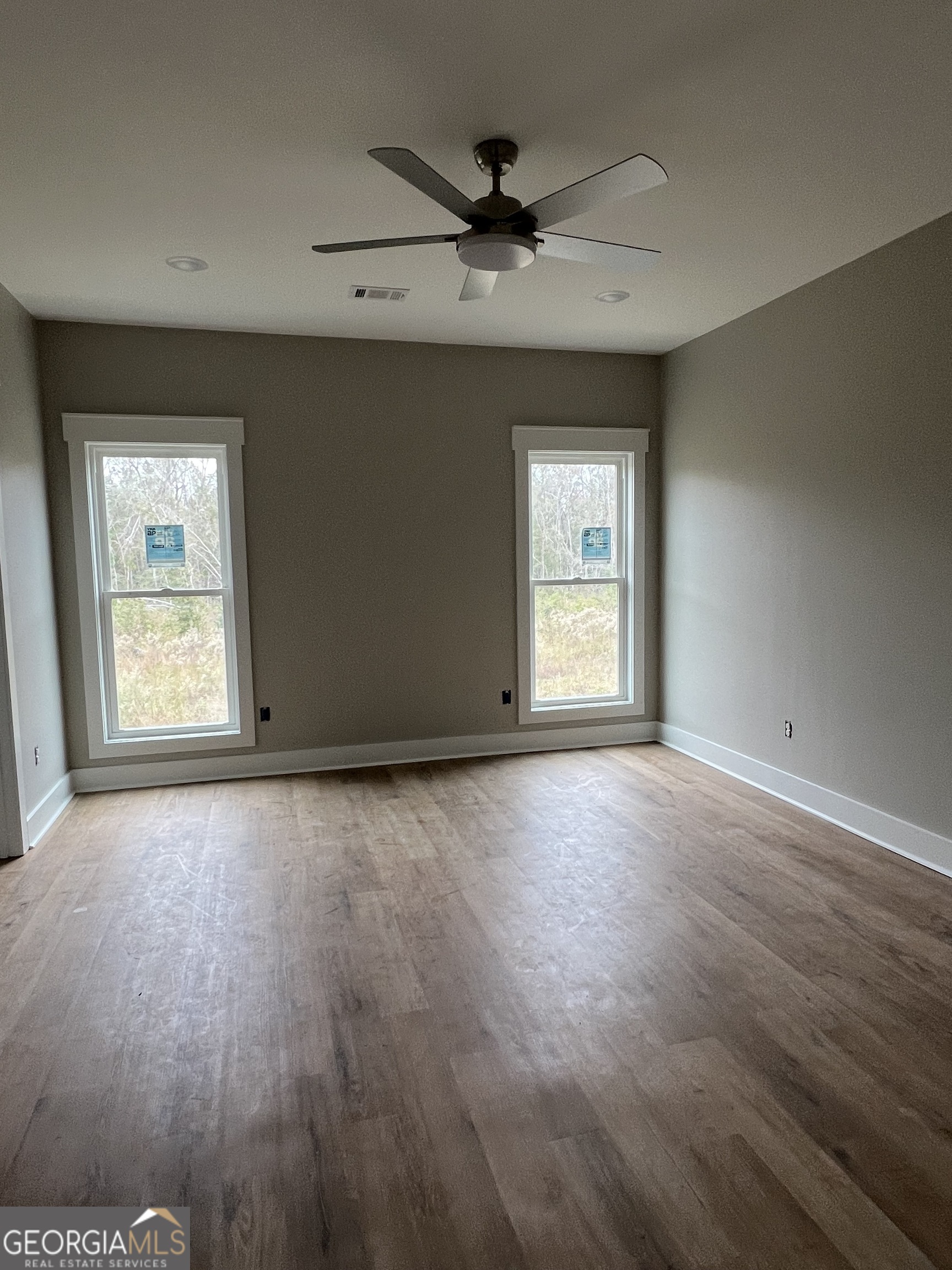 1159 Paris Avenue Property Photo 7
