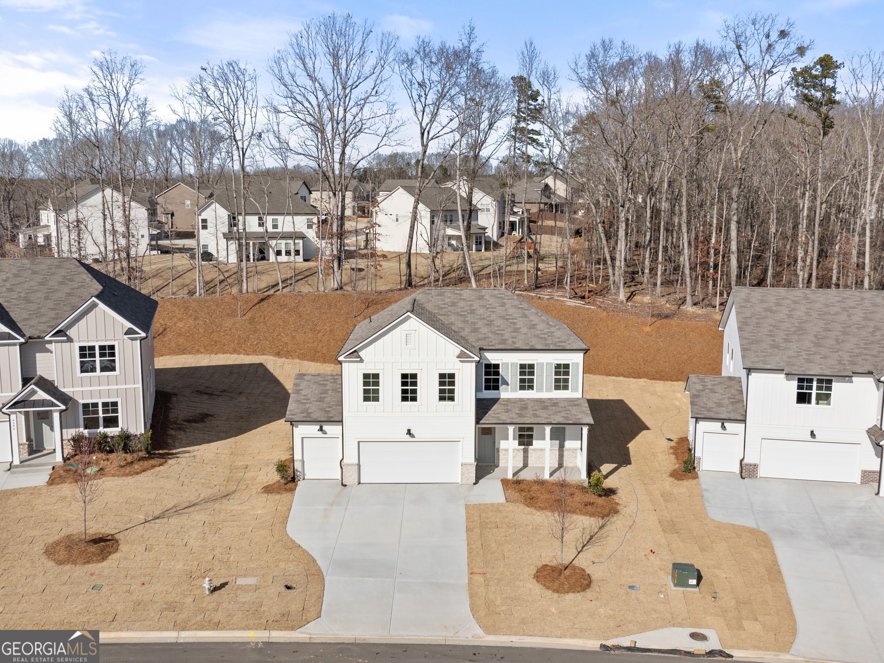 4040 Peregrine Way Property Photo 3