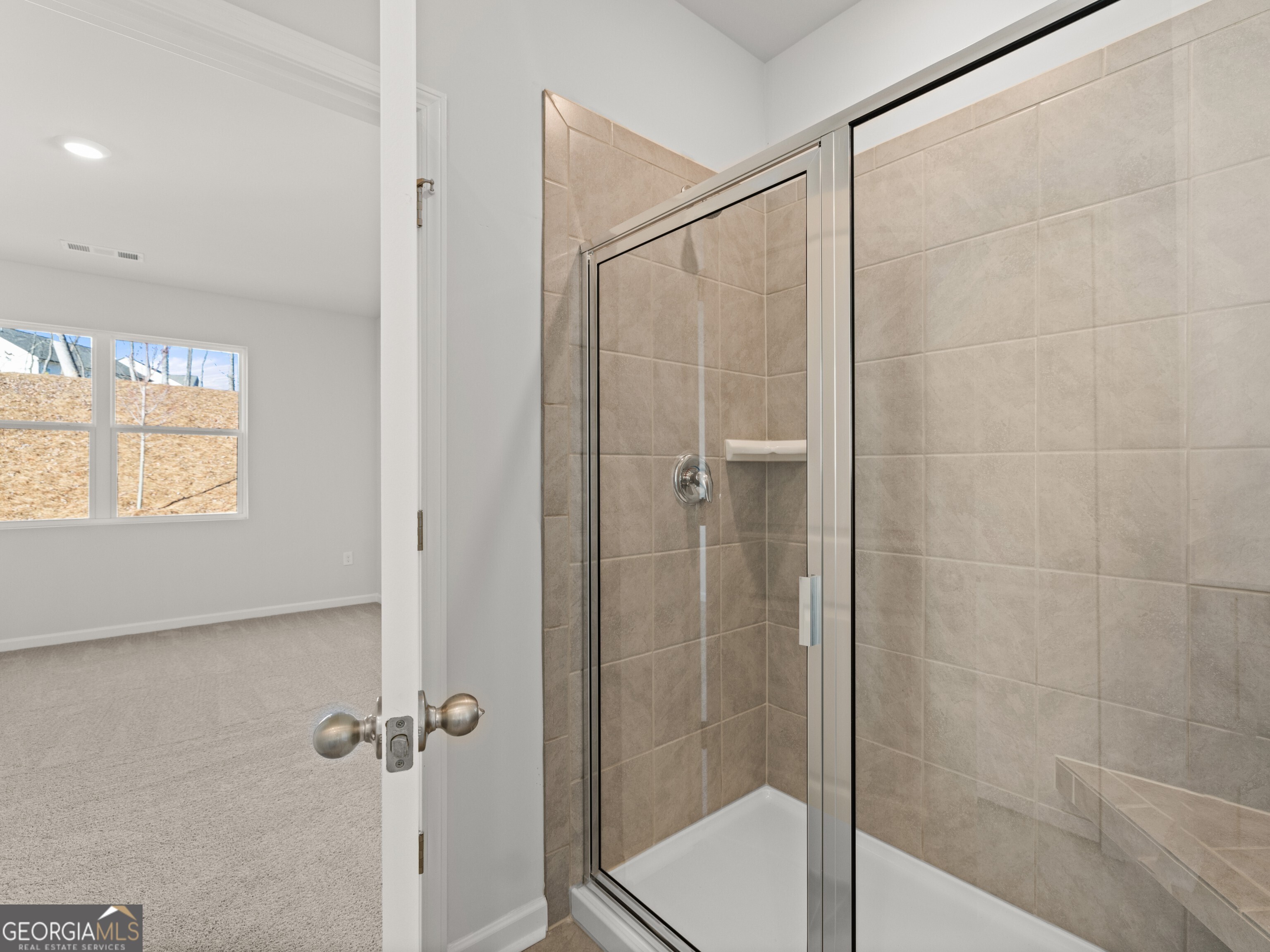4040 Peregrine Way Property Photo 18